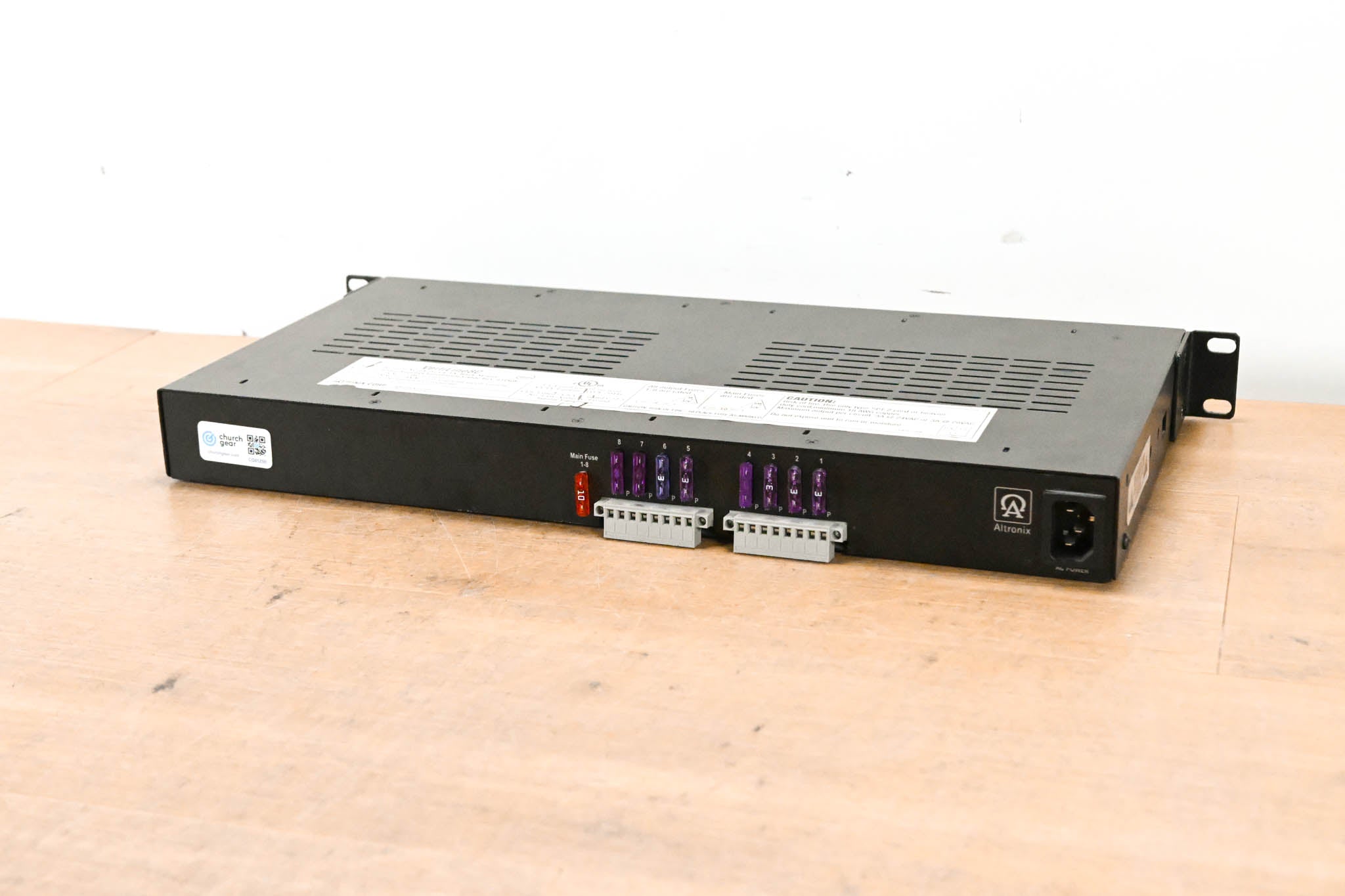 Altronix Vertiline8C CCTV Rack Mount Power Supply