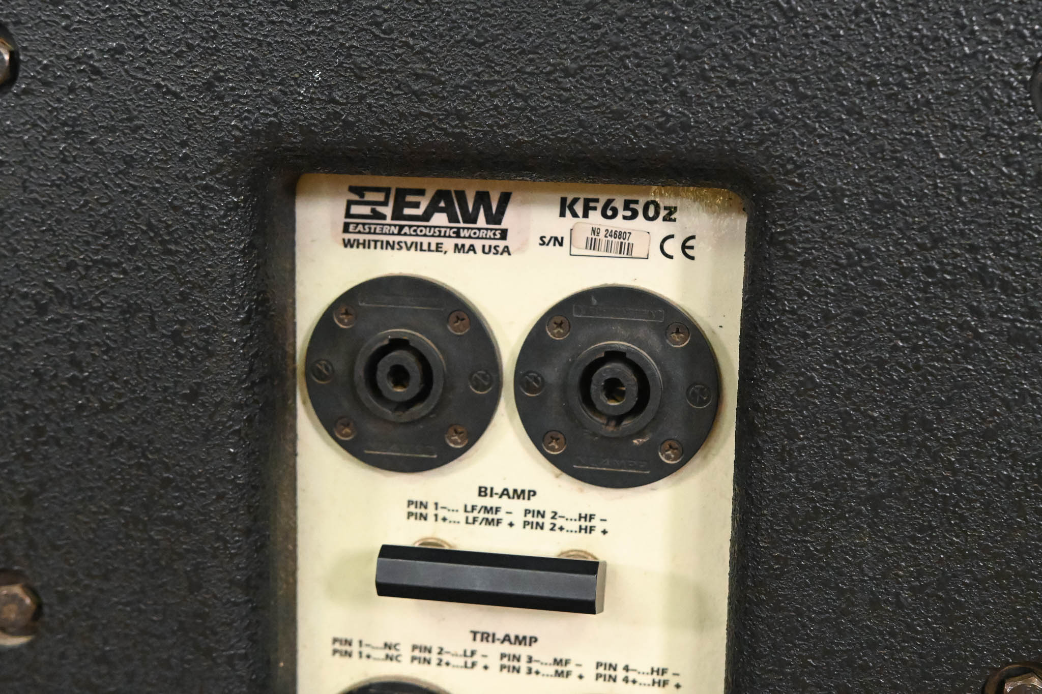 EAW KF650z Virtual Array Full Range Loudspeaker (PAIR) w/ Road Case