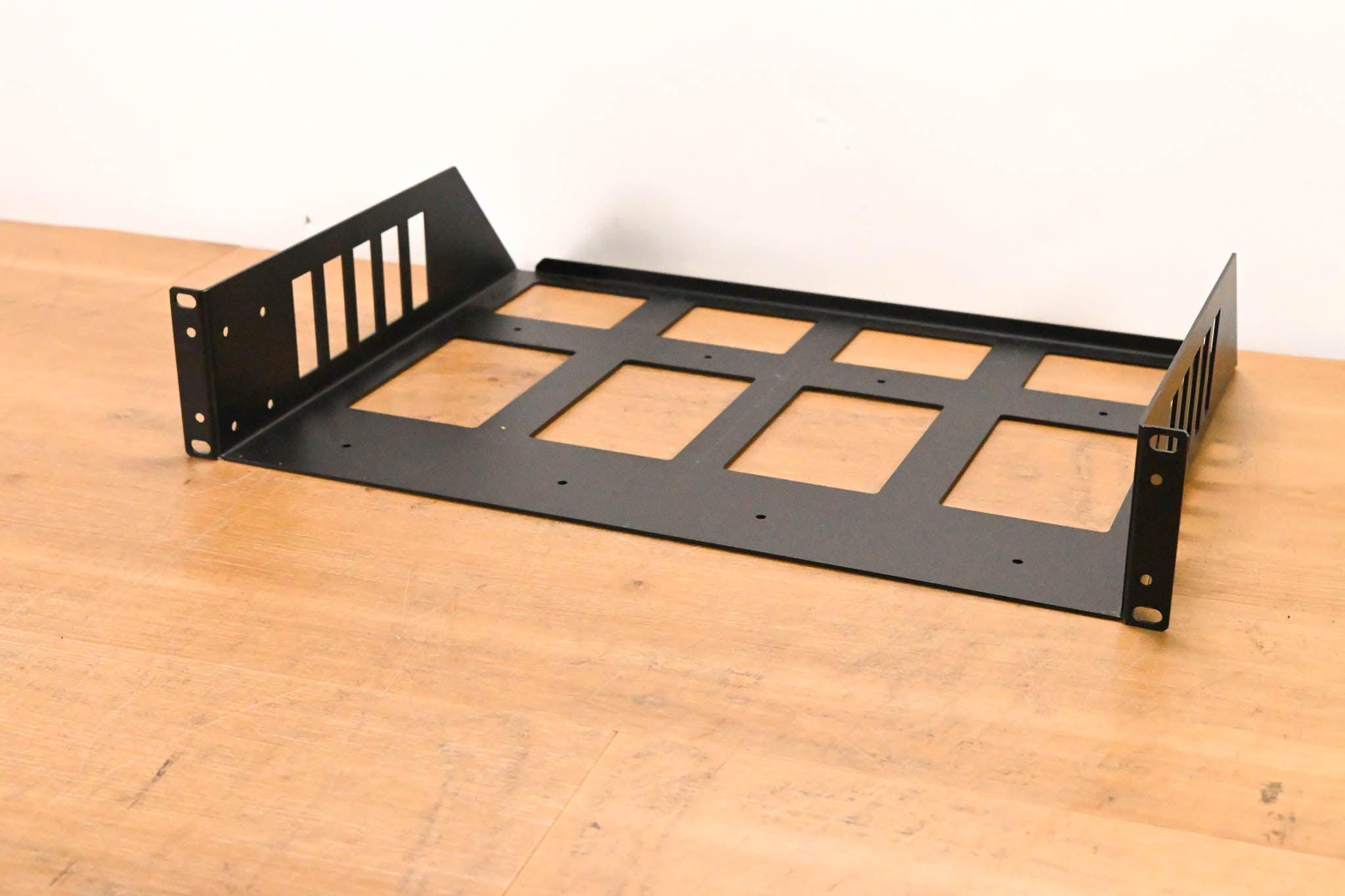 Waves Rack Shelf For Half-Rack Sound Grid Servers
