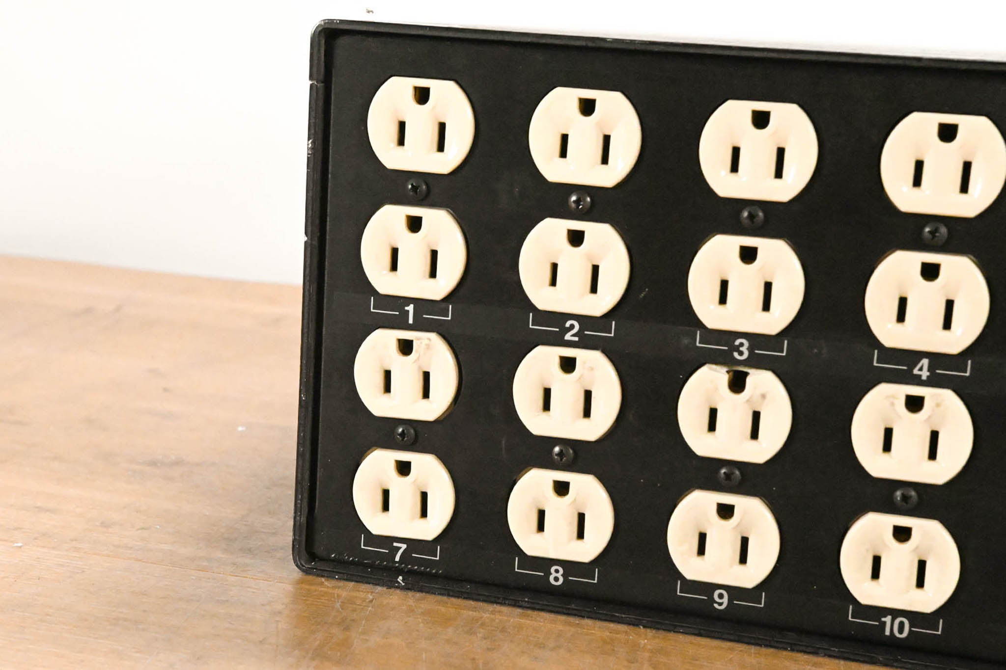 Leprecon MX-2400 24-Channel Lighting Dimmer Rack (NO POWER SUPPLY)