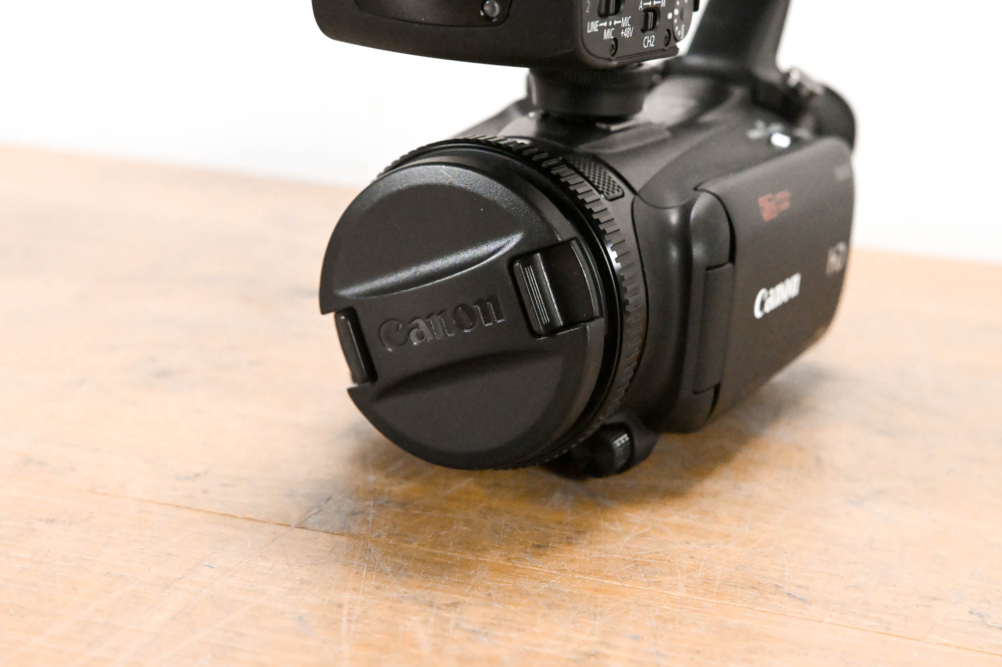 Canon XA35 HD Professional Camcorder w/ XLR Handle & HD/SD-SDI Output