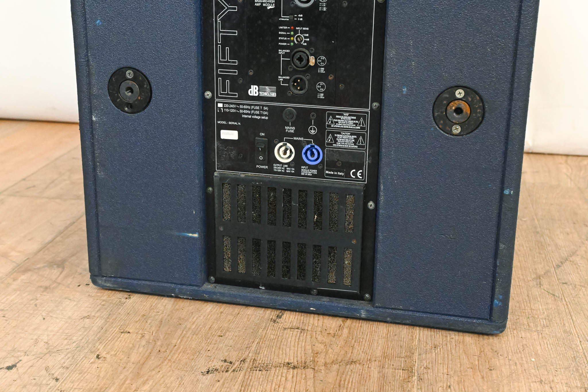 dB Technologies FL15 Fifty Line 15" Active Mid-Bass PA Speaker