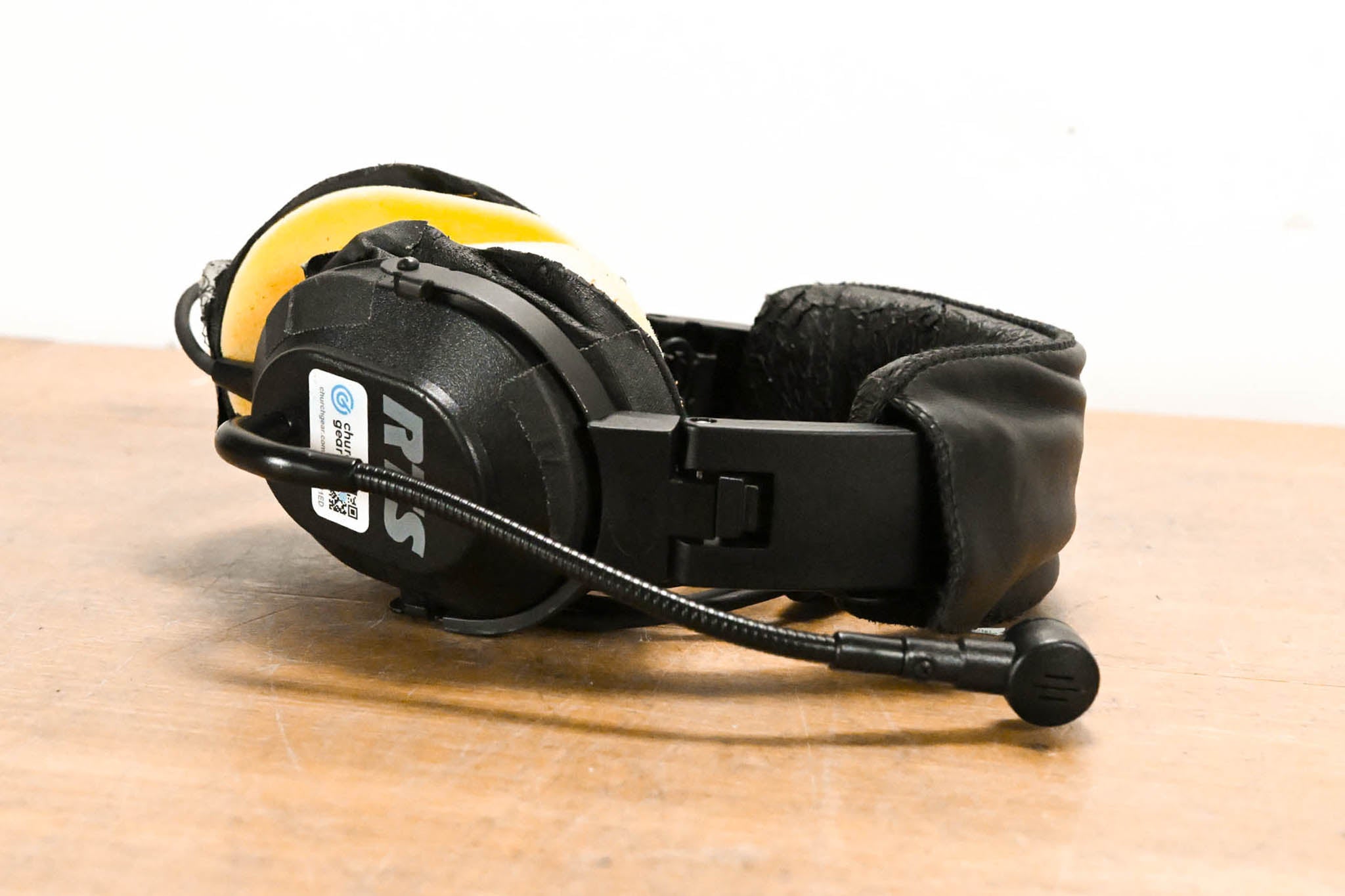 RTS HR-2 A5M Dual-Sided Full-Cushion Medium-Weight Intercom Headset
