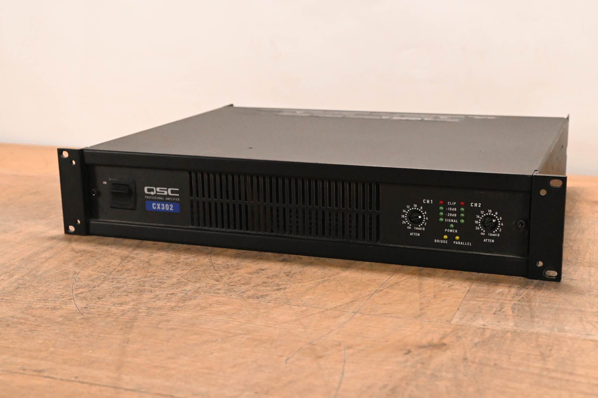 QSC CX302 2-Channel Power Amplifier
