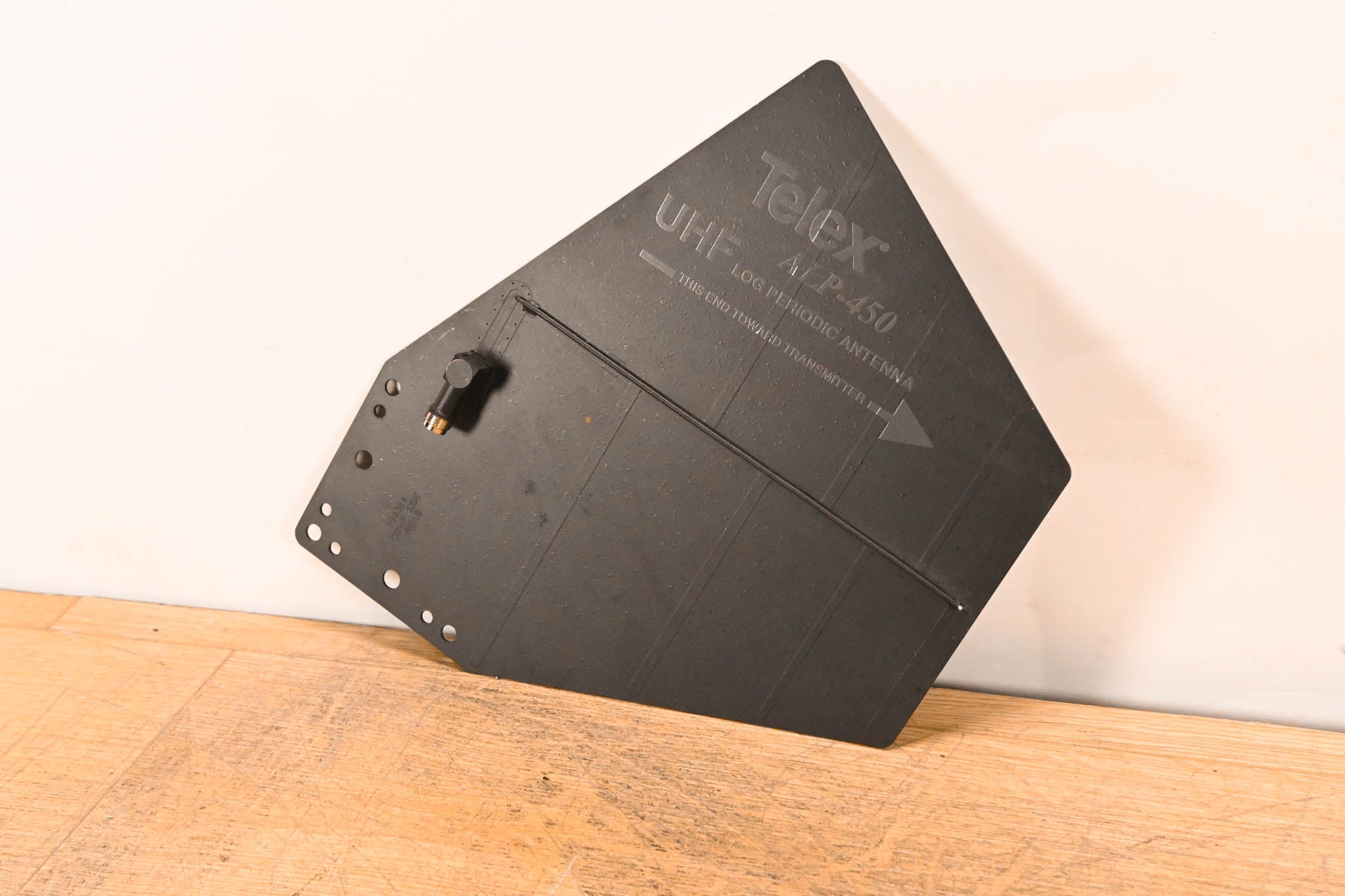 Telex ALP-450 UHF Log Periodic Antenna
