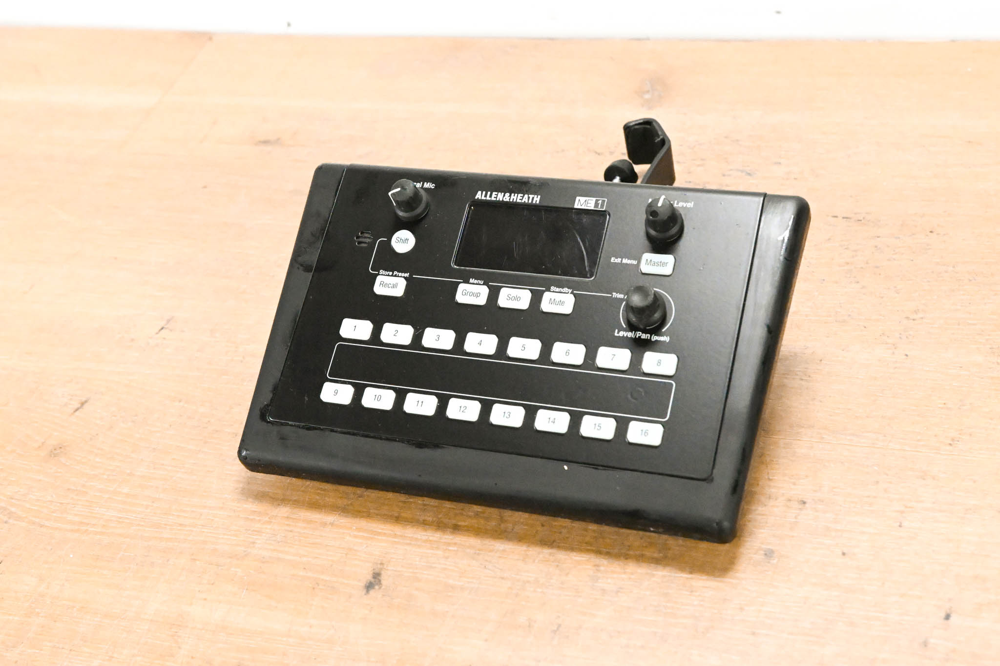 Allen & Heath ME-1 Personal Monitor Mixer