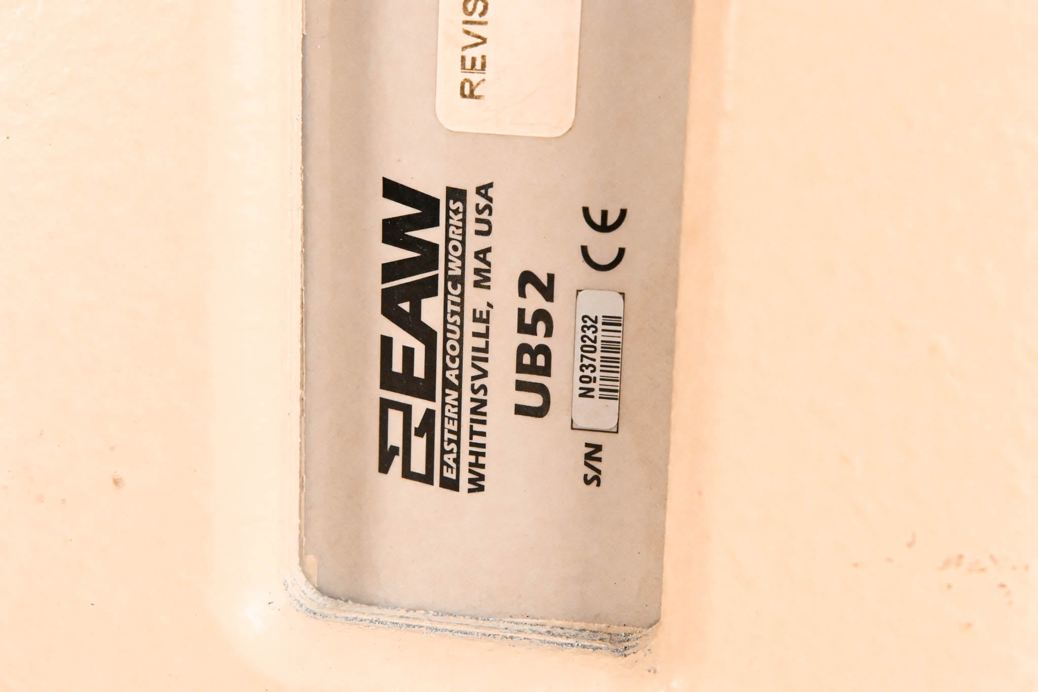 EAW UB52 Two-Way Full-Range Loudspeaker - White (PAIR)