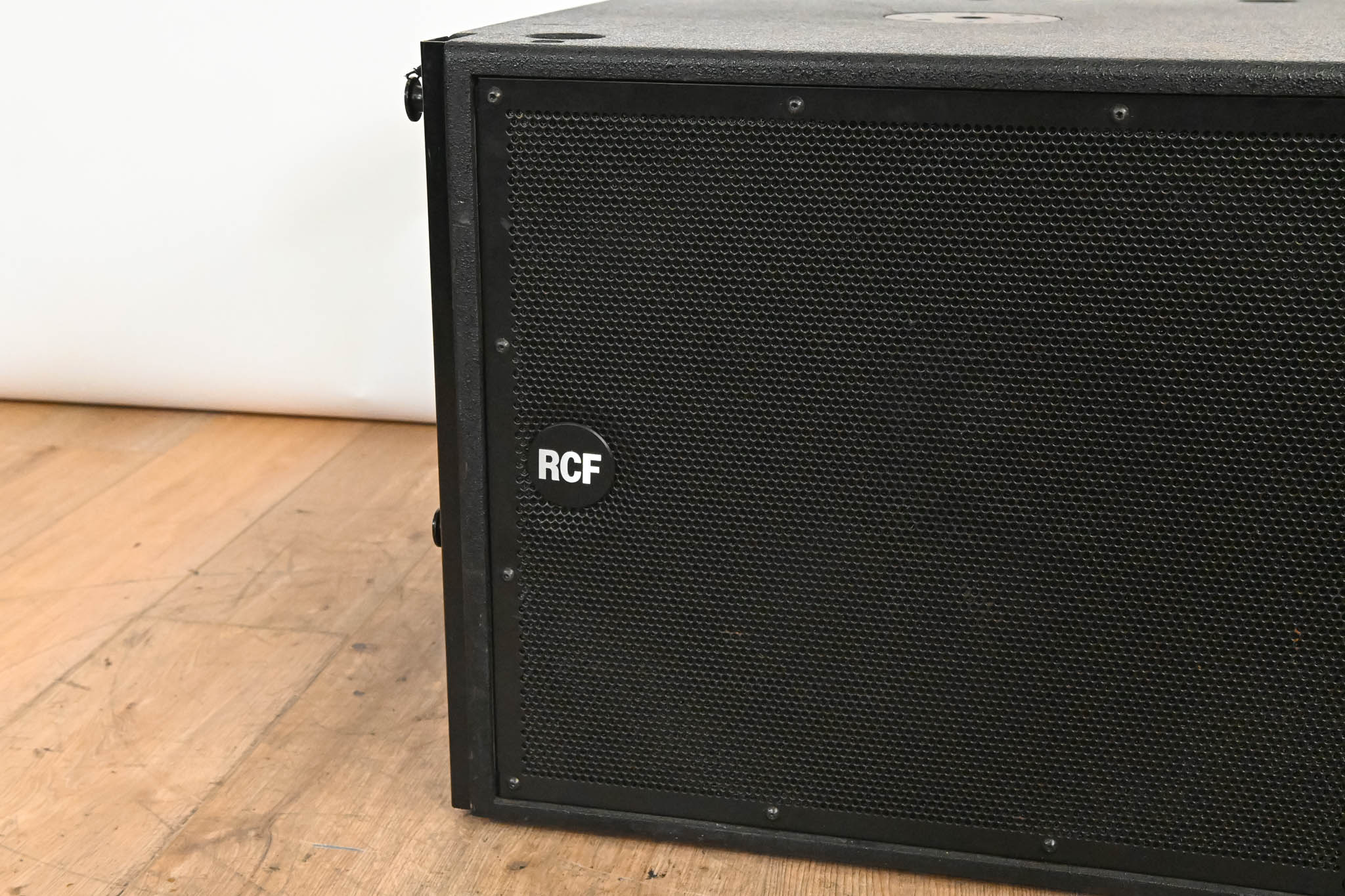 RCF HDL 15-AS Active Flyable High Power Subwoofer CG01K37