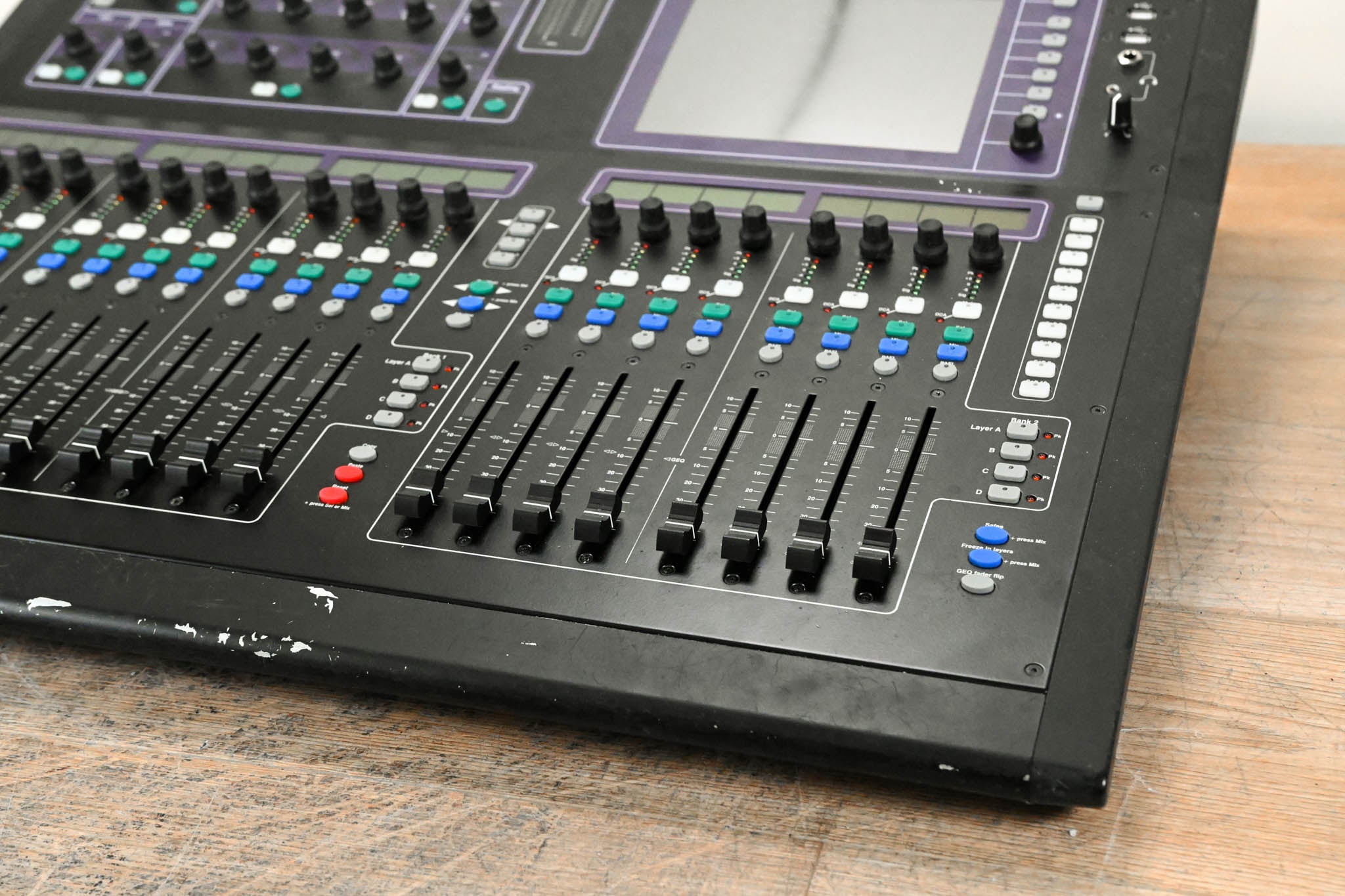 Allen & Heath GLD-80 Digital Audio Mixing Surface