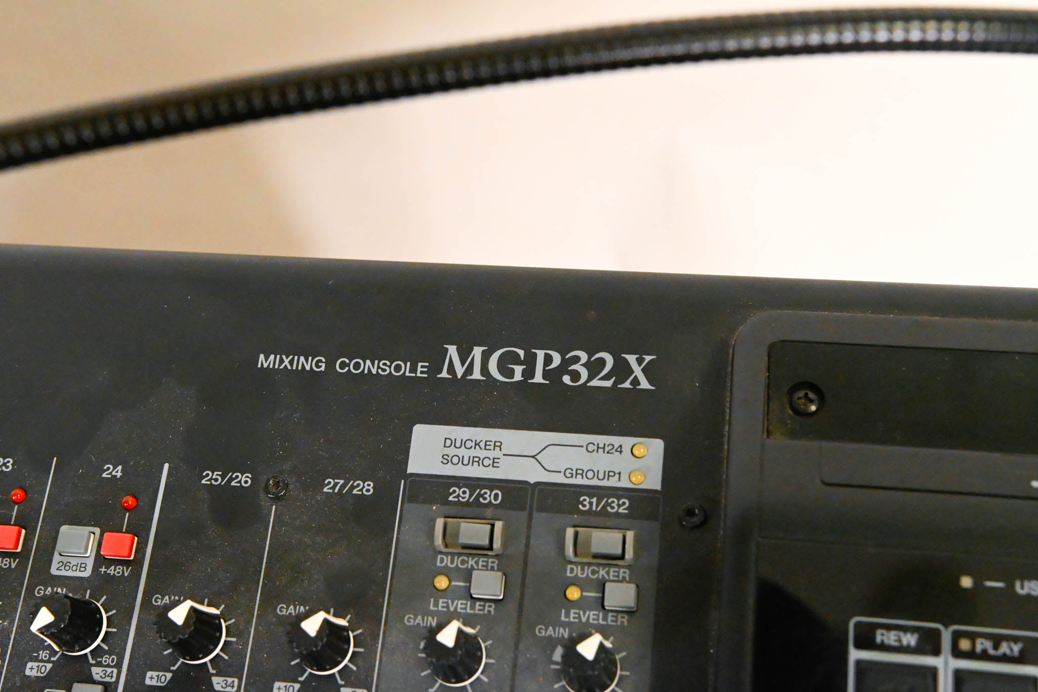 Yamaha MGP32X 32-Channel Mixer with USB and Effects