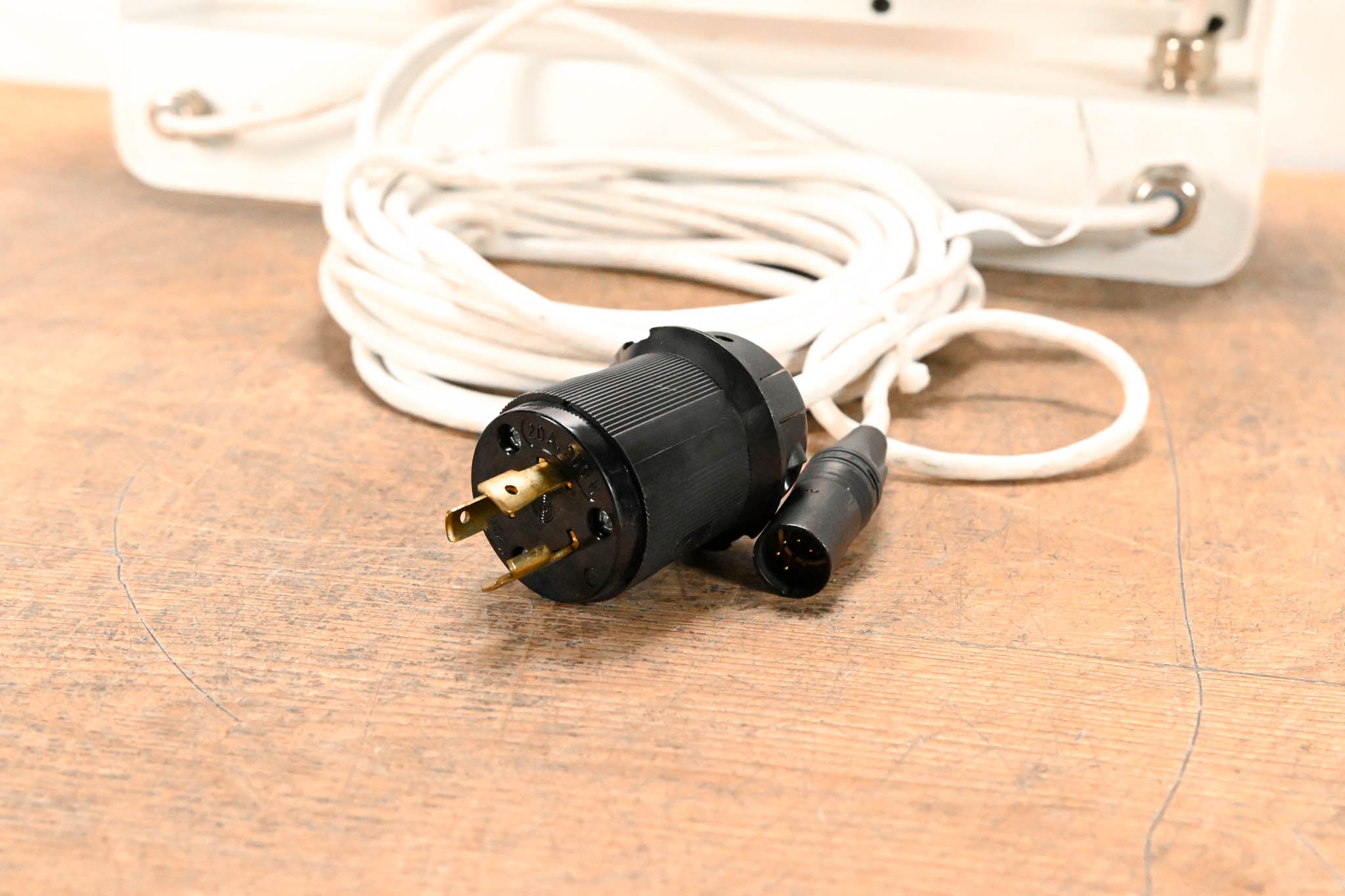 SGM i·5 RGBW POI Outdoor LED Wash Light