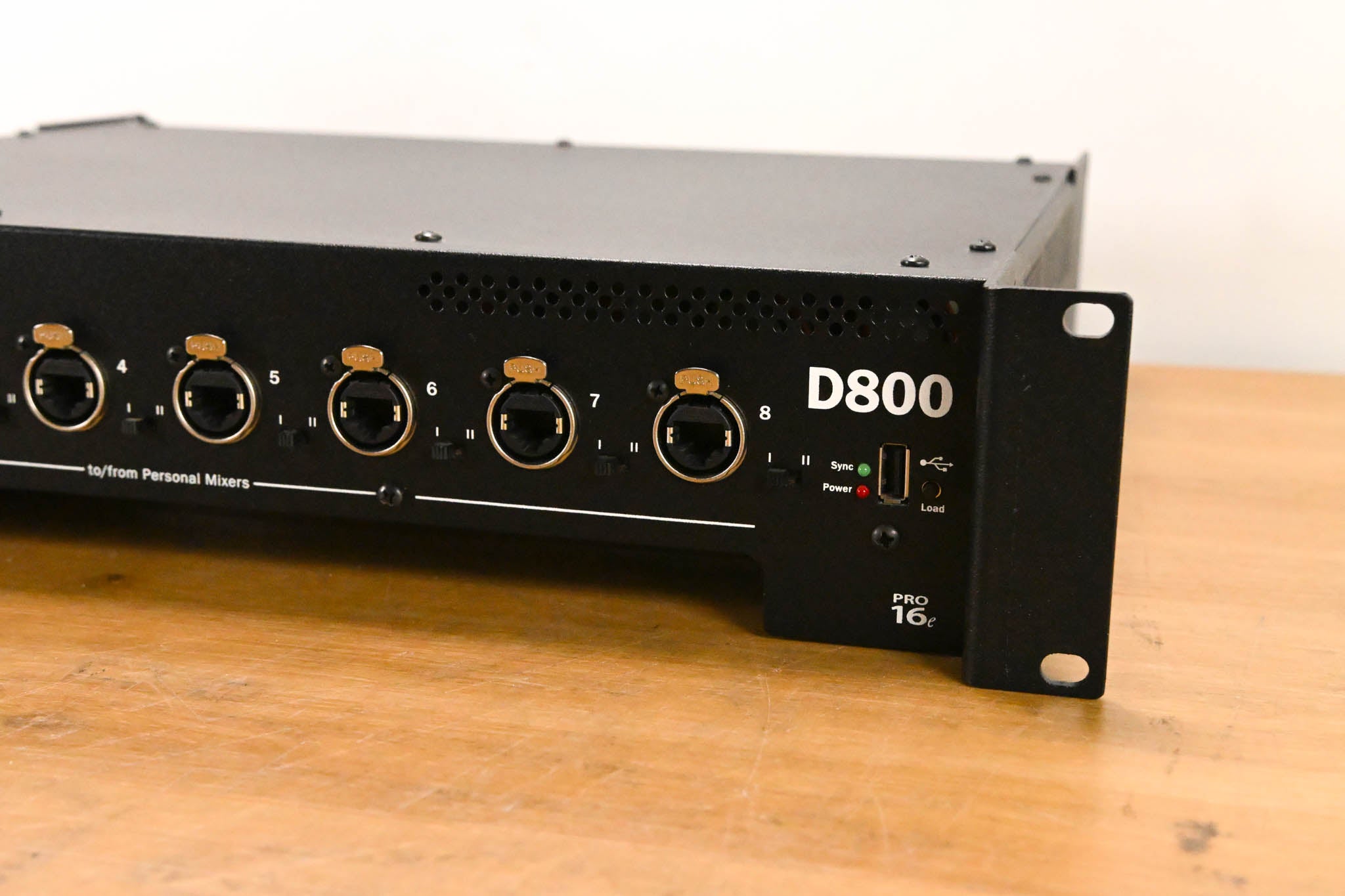 Aviom D800 A-Net Distributor