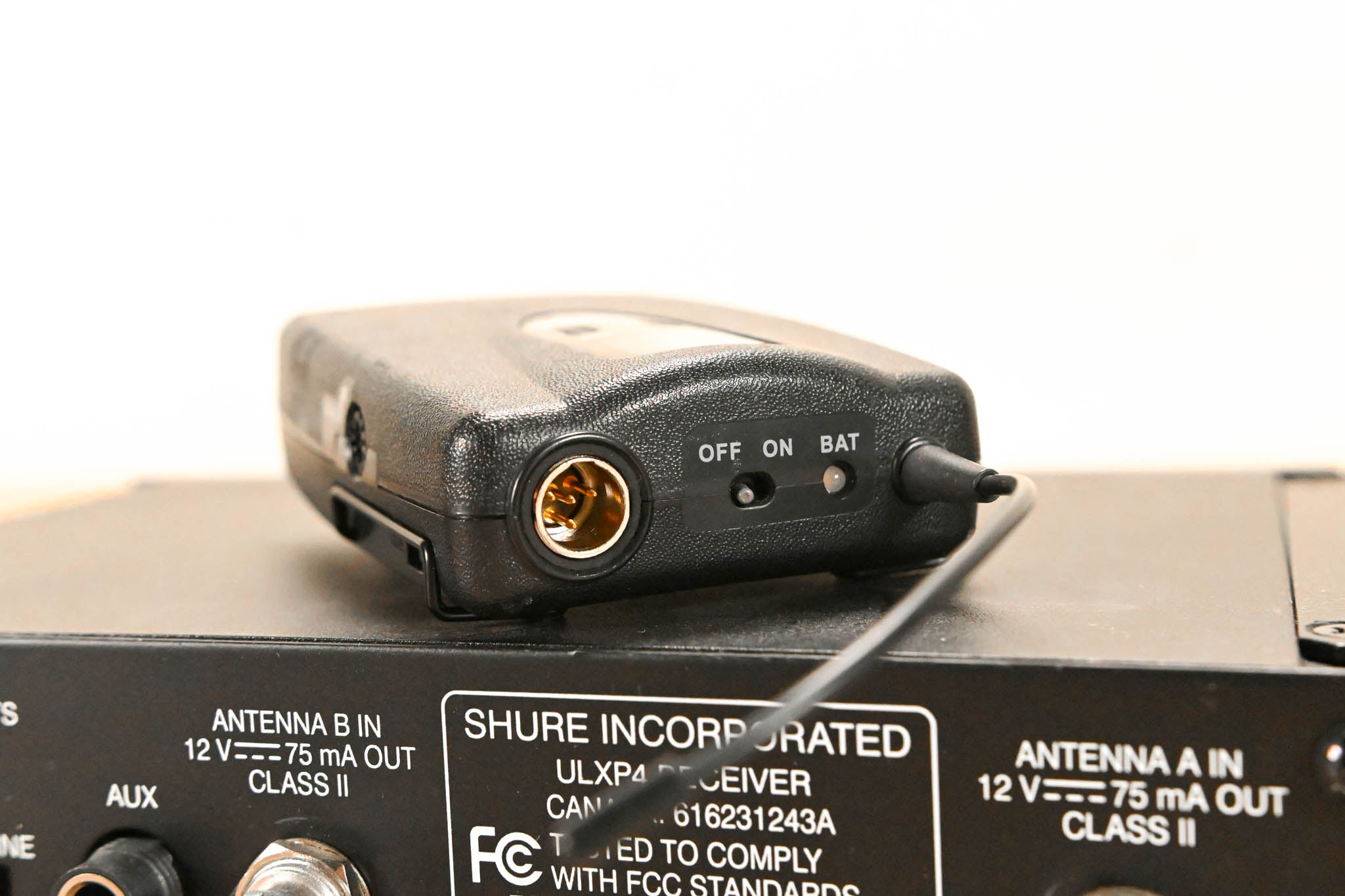 Shure ULXP14 Bodypack Wireless System - J1 Band: 554-590 MHz
