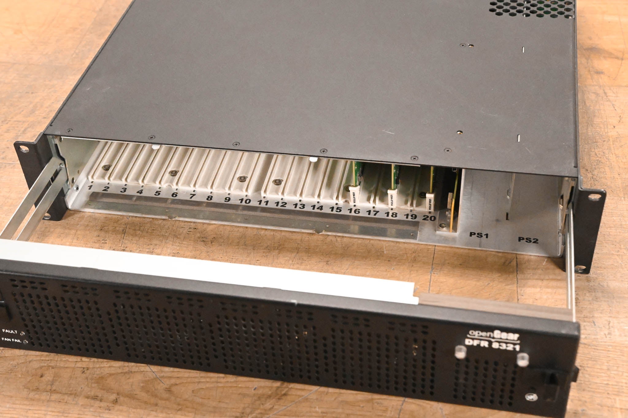 Ross DFR-8321 OpenGear 2RU Module Frame with Cards (NO POWER SUPPLY)