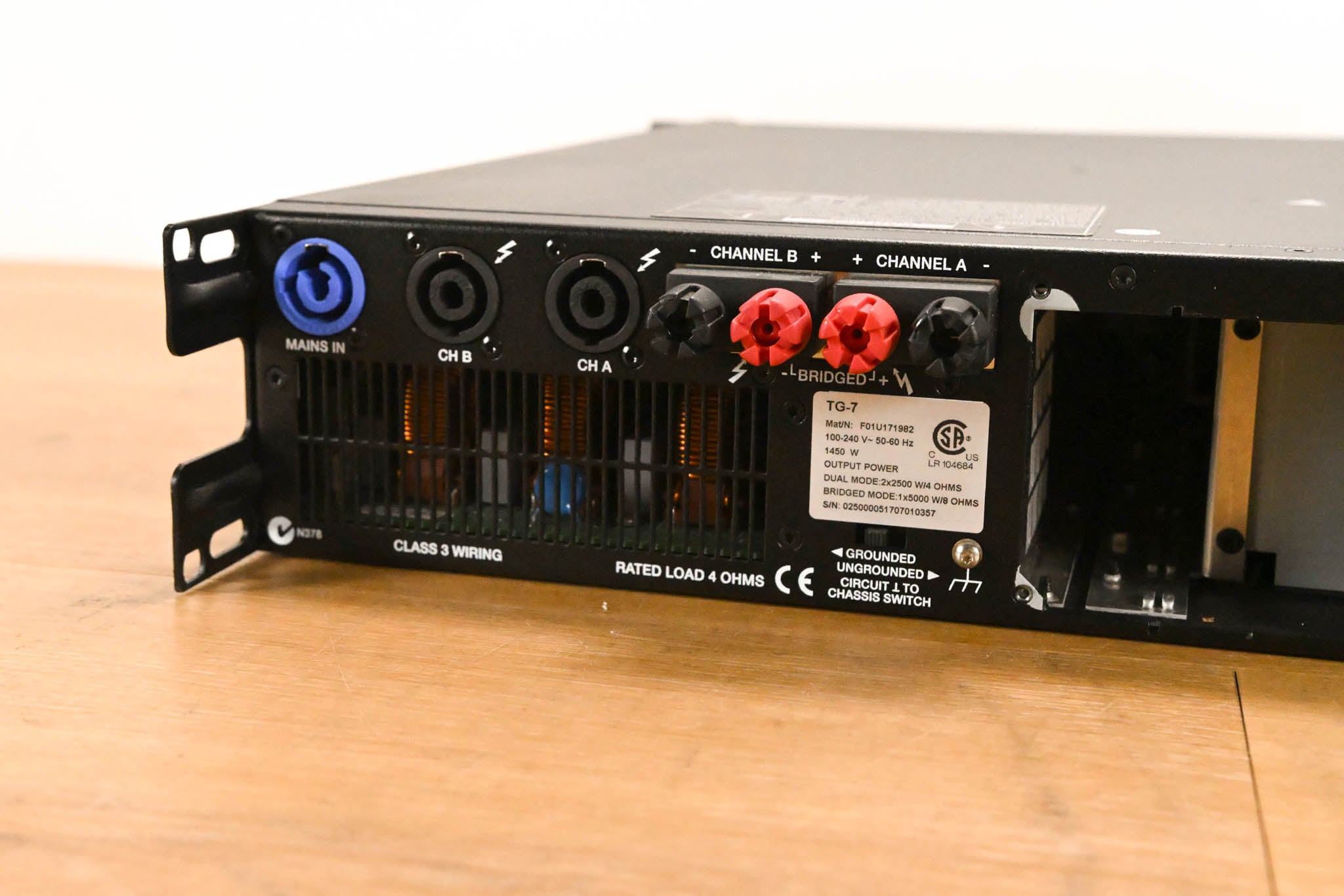 Electro-Voice (EV) TG-7 Tour-Grade Stereo Power Amplifier