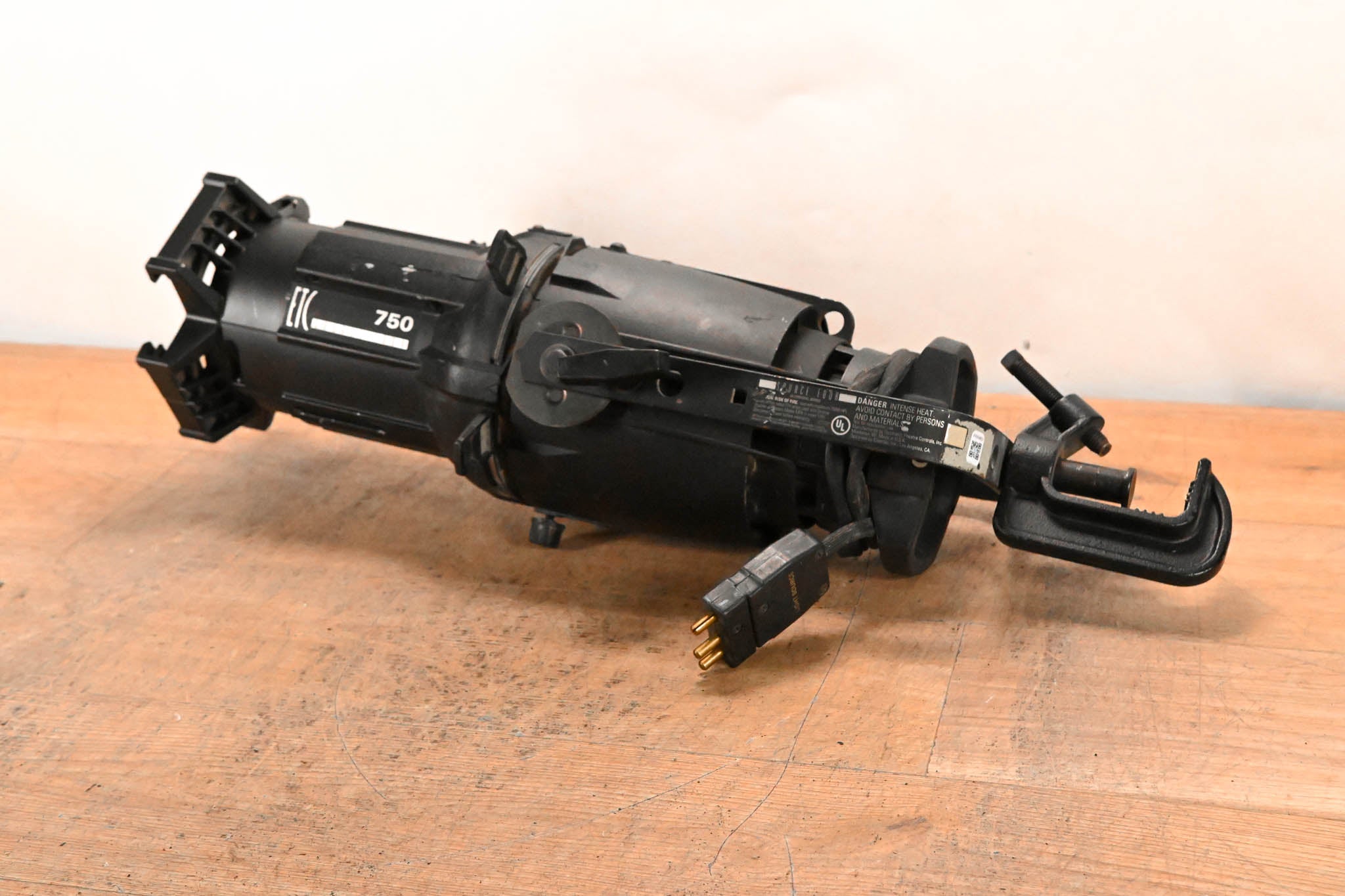 ETC Source Four 750 50 Degree Ellipsoidal Light