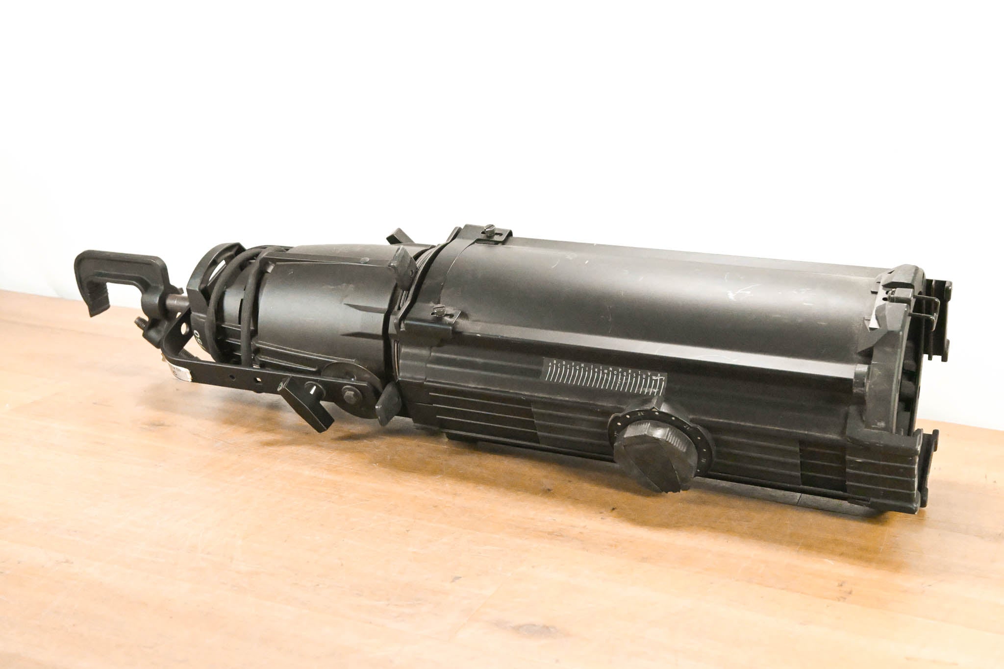 ETC Source Four Zoom 15-30 Degree 750 Ellipsoidal Light