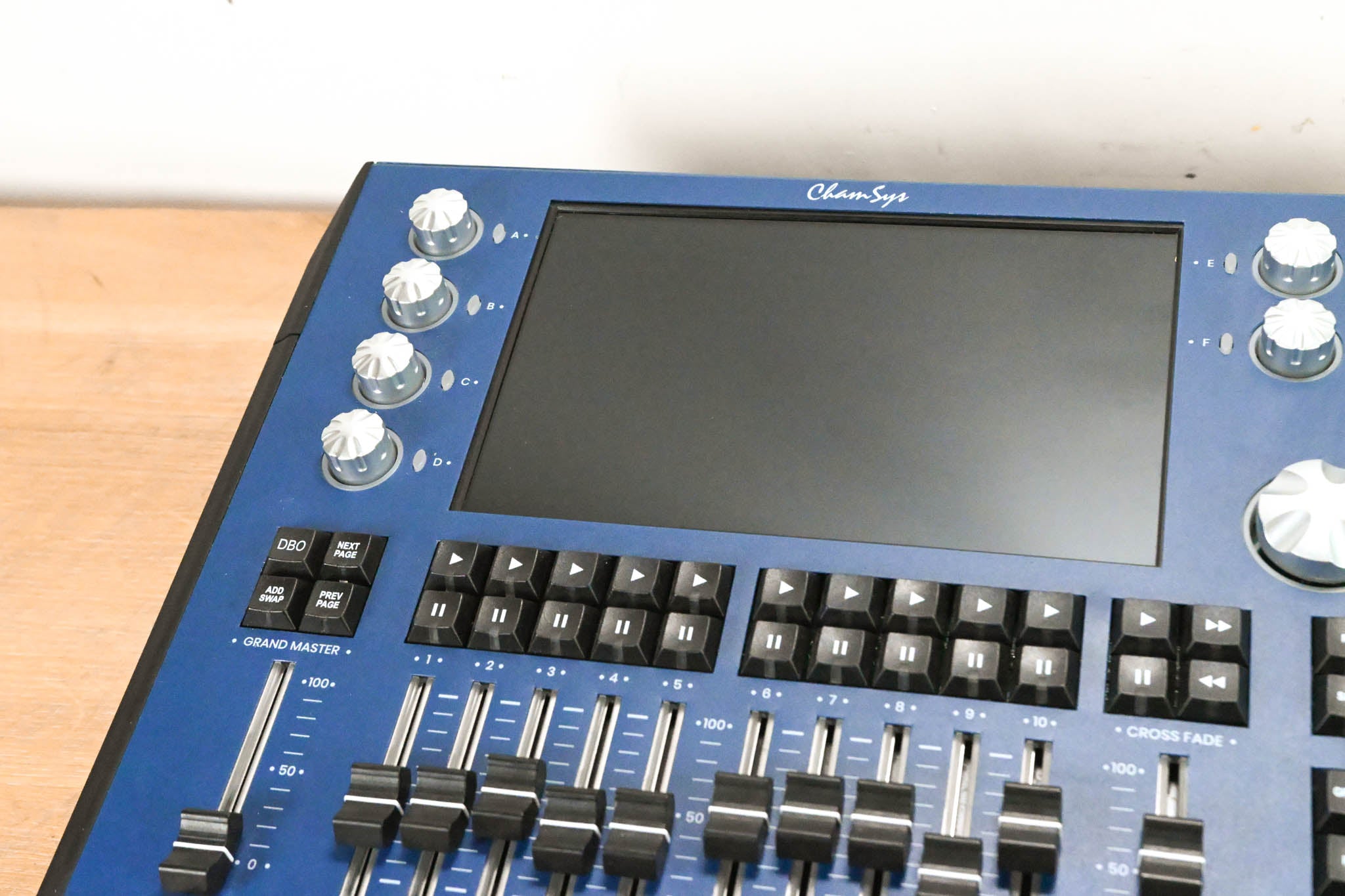 ChamSys MagicQ MQ70 24-Universe Compact Lighting Console