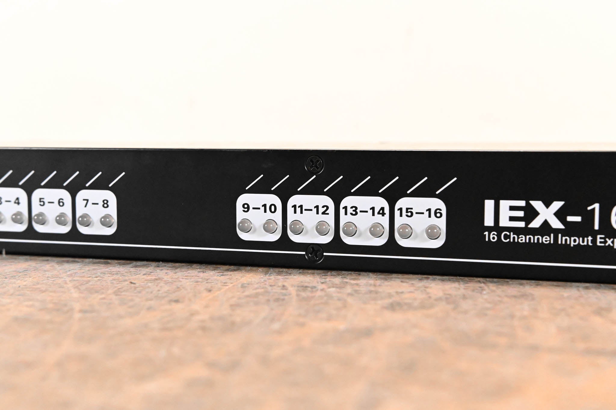 myMix IEX-16L 16-Channel Input Expander (NO POWER SUPPLY)