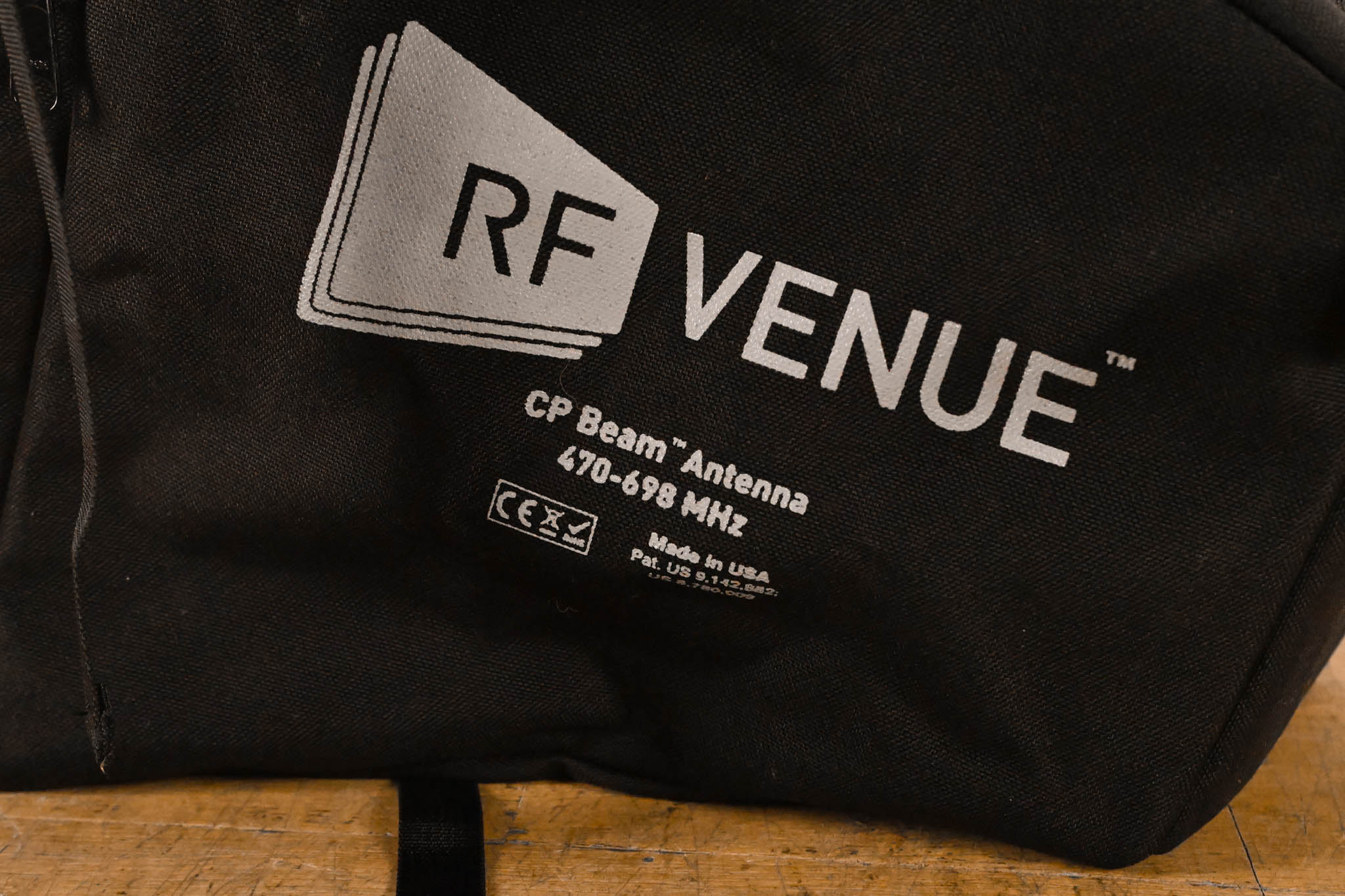 RF Venue CP Beam Helical Antenna 470-698 MHz