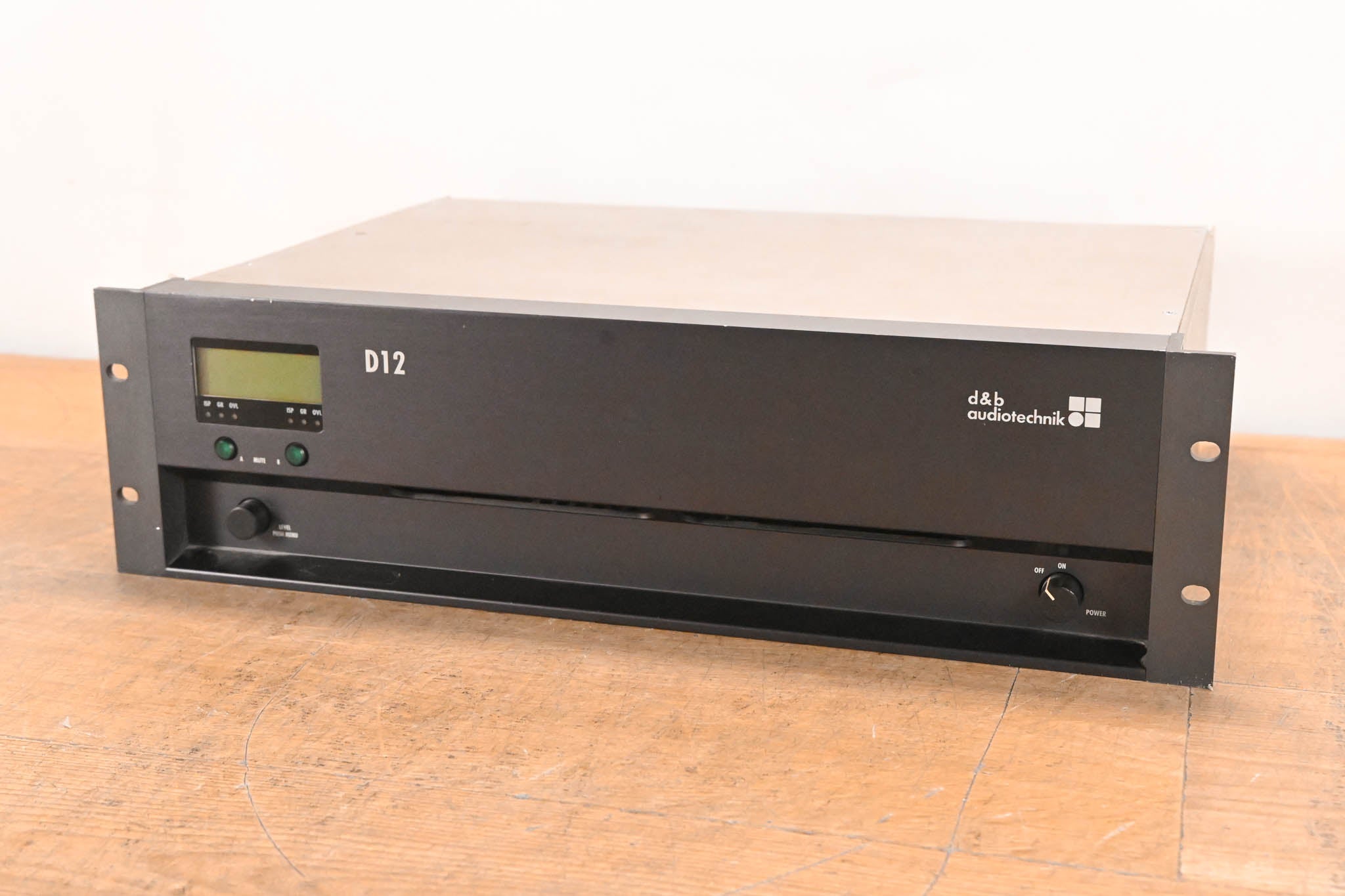 d&b audiotechnik D12 Dual-Channel Power Amplifier