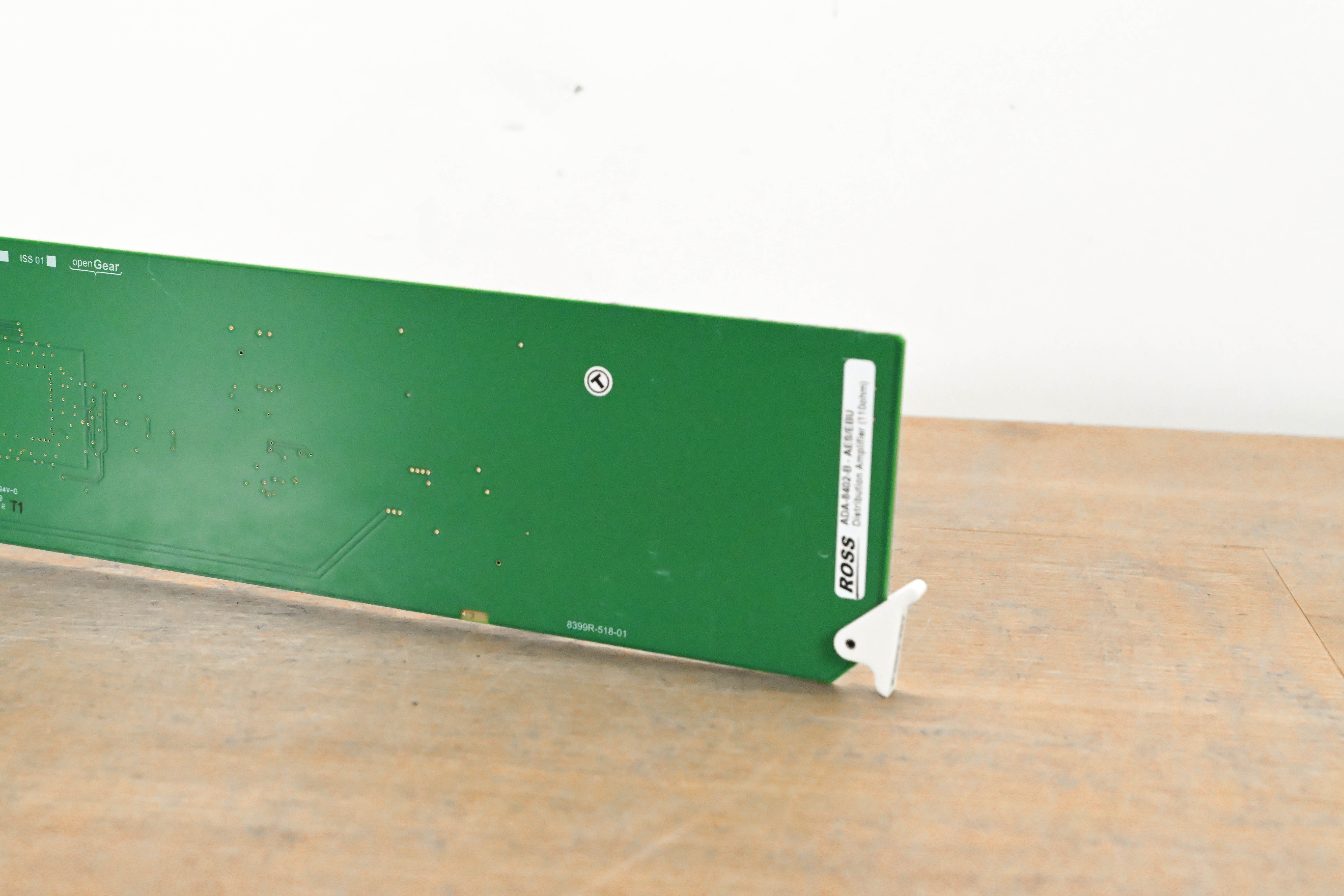 Ross ADA-8402-B AES / EBU Distribution Amplifier Module with Rear I/O