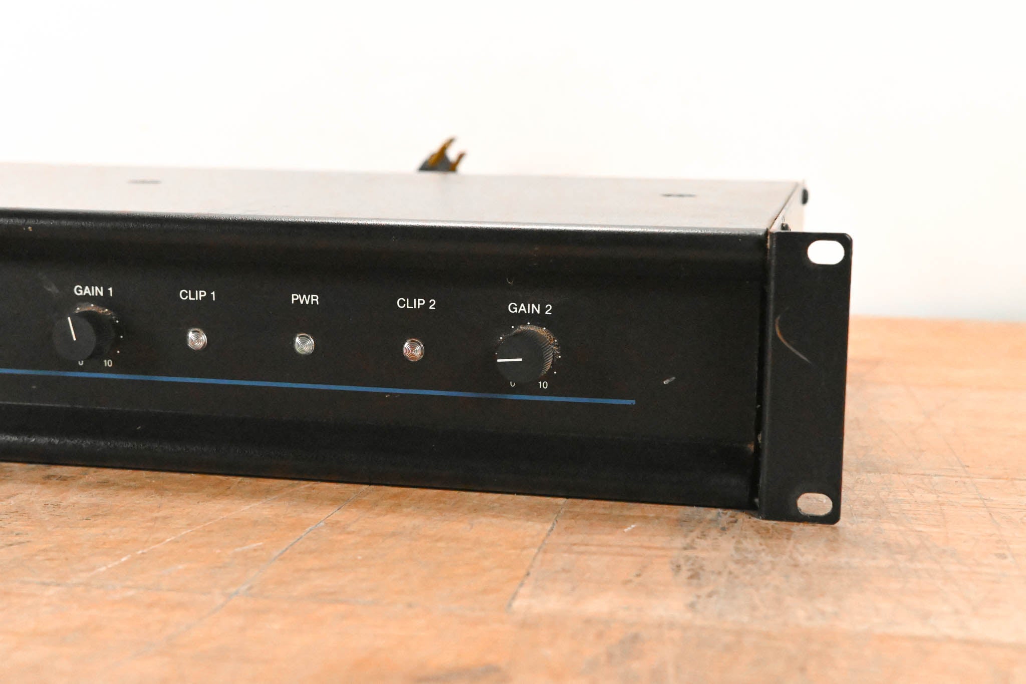 QSC MX 700 2-Channel Power Amplifier