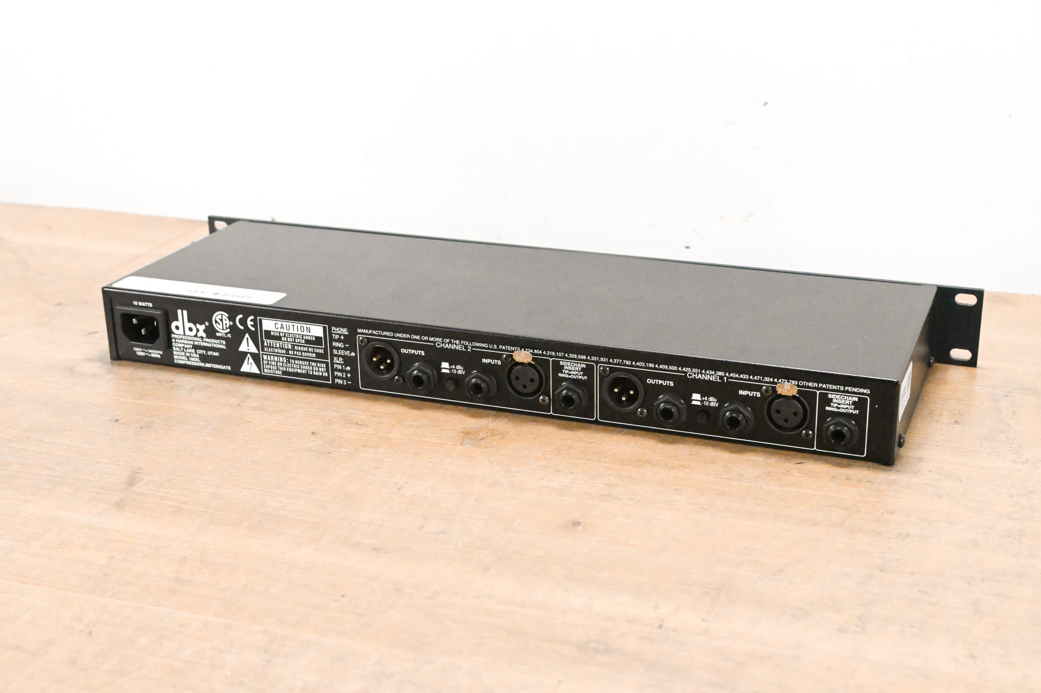 dbx 166XL 2-Channel Compressor/Limiter/Gate