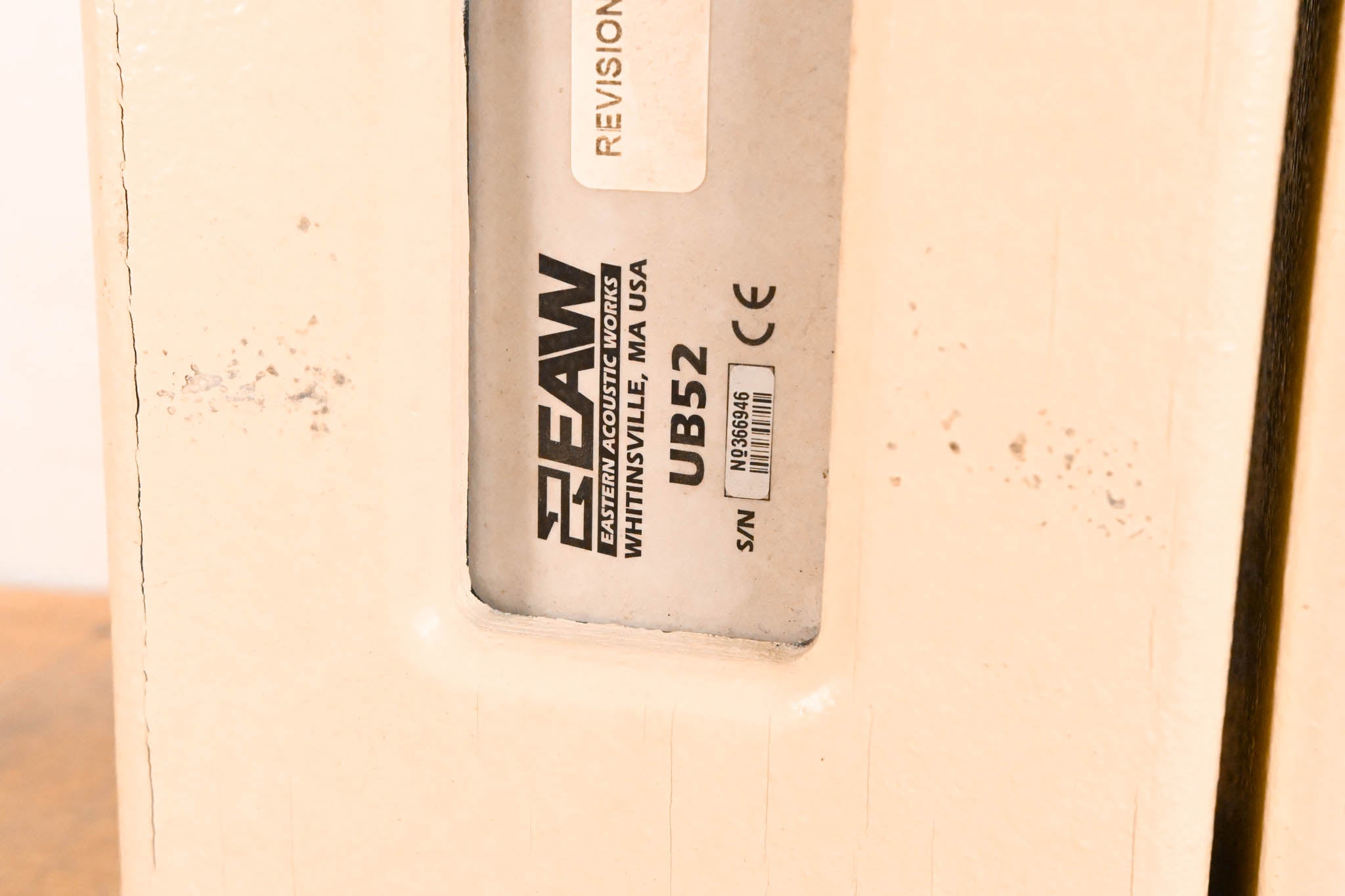 EAW UB52 Two-Way Full-Range Loudspeaker - White (PAIR)