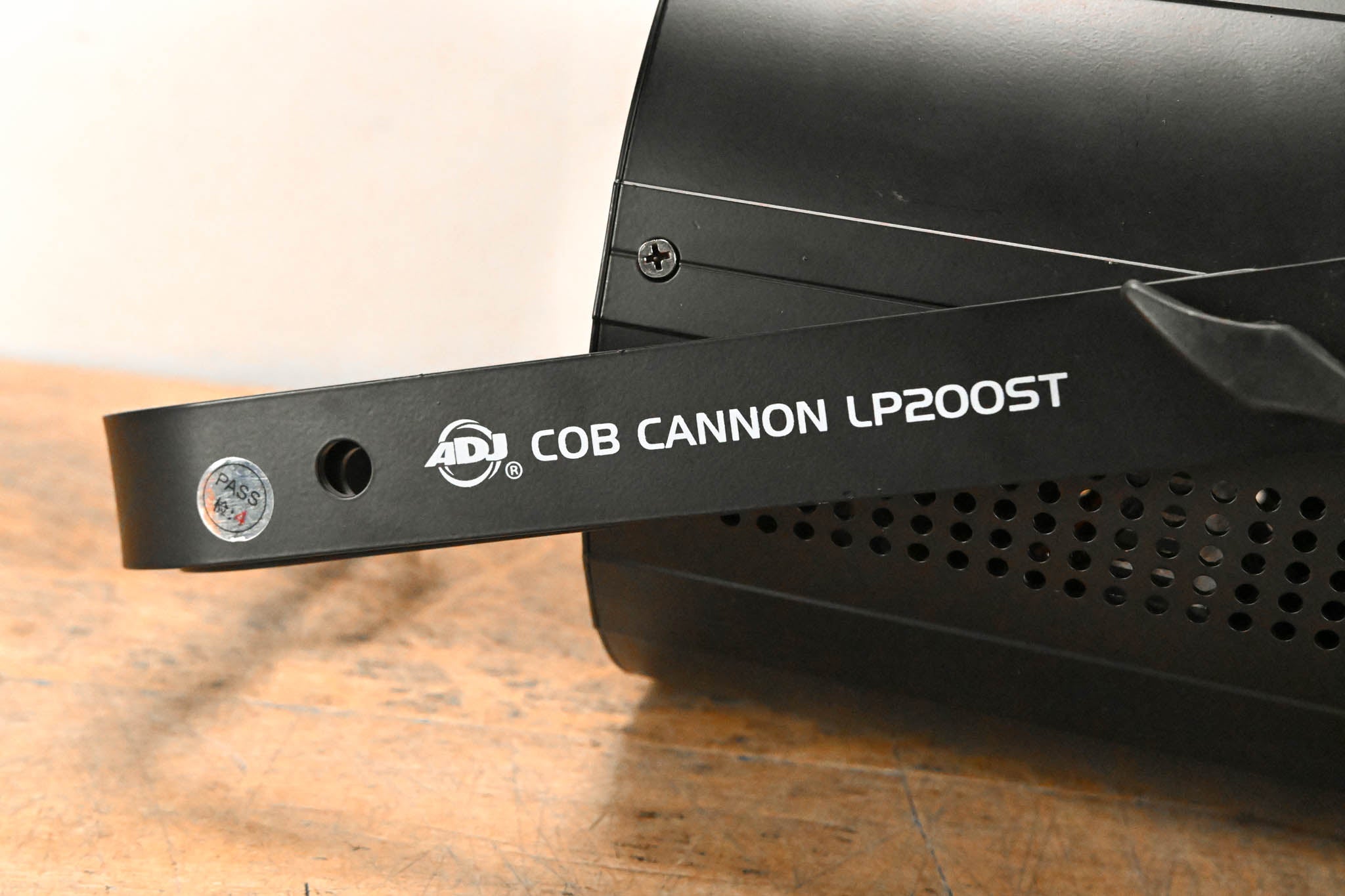 ADJ COB Cannon LP200ST 200W Chip On Board Color Mixing Wash Fixture