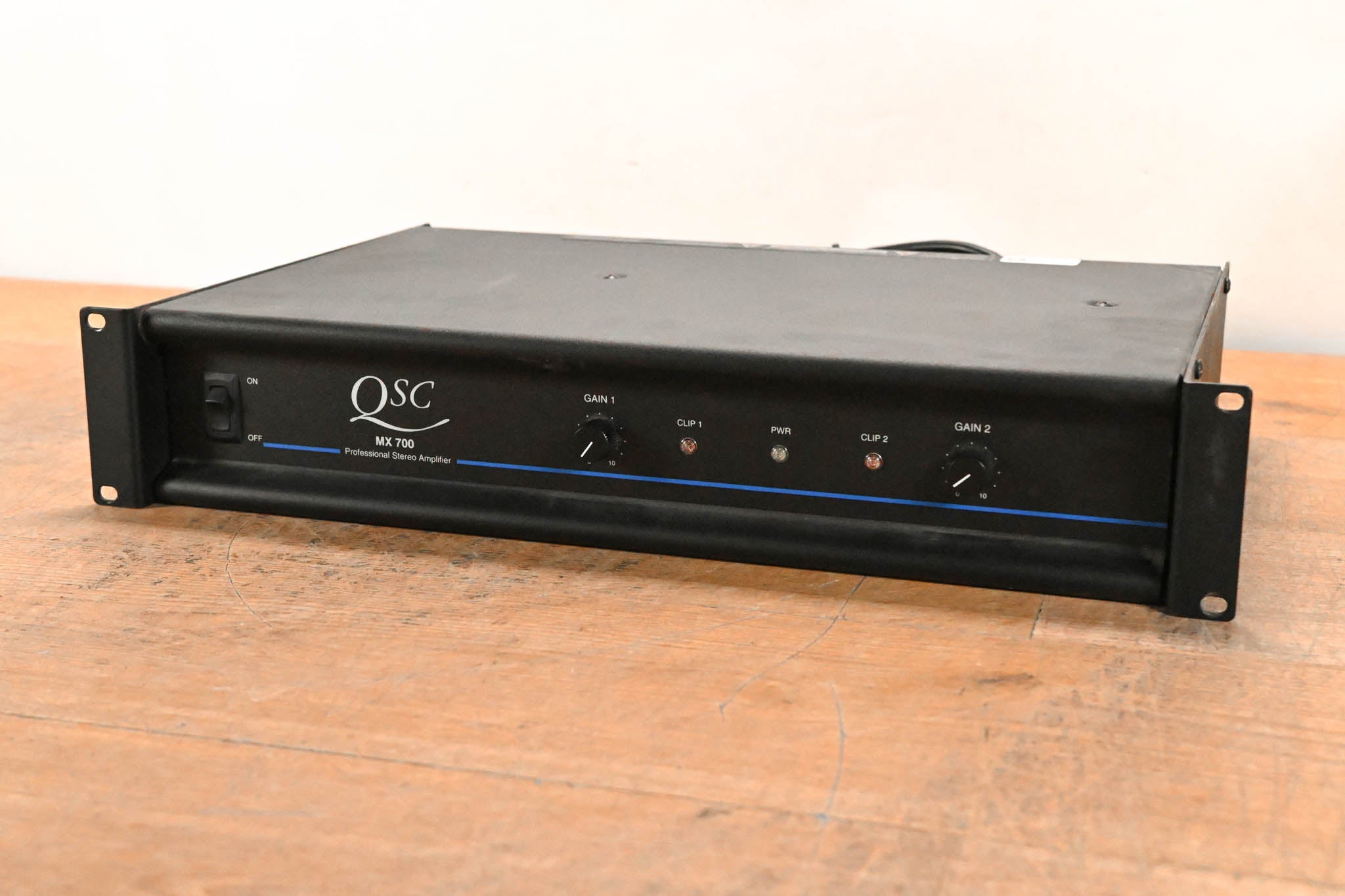 QSC MX 700 2-Channel Power Amplifier