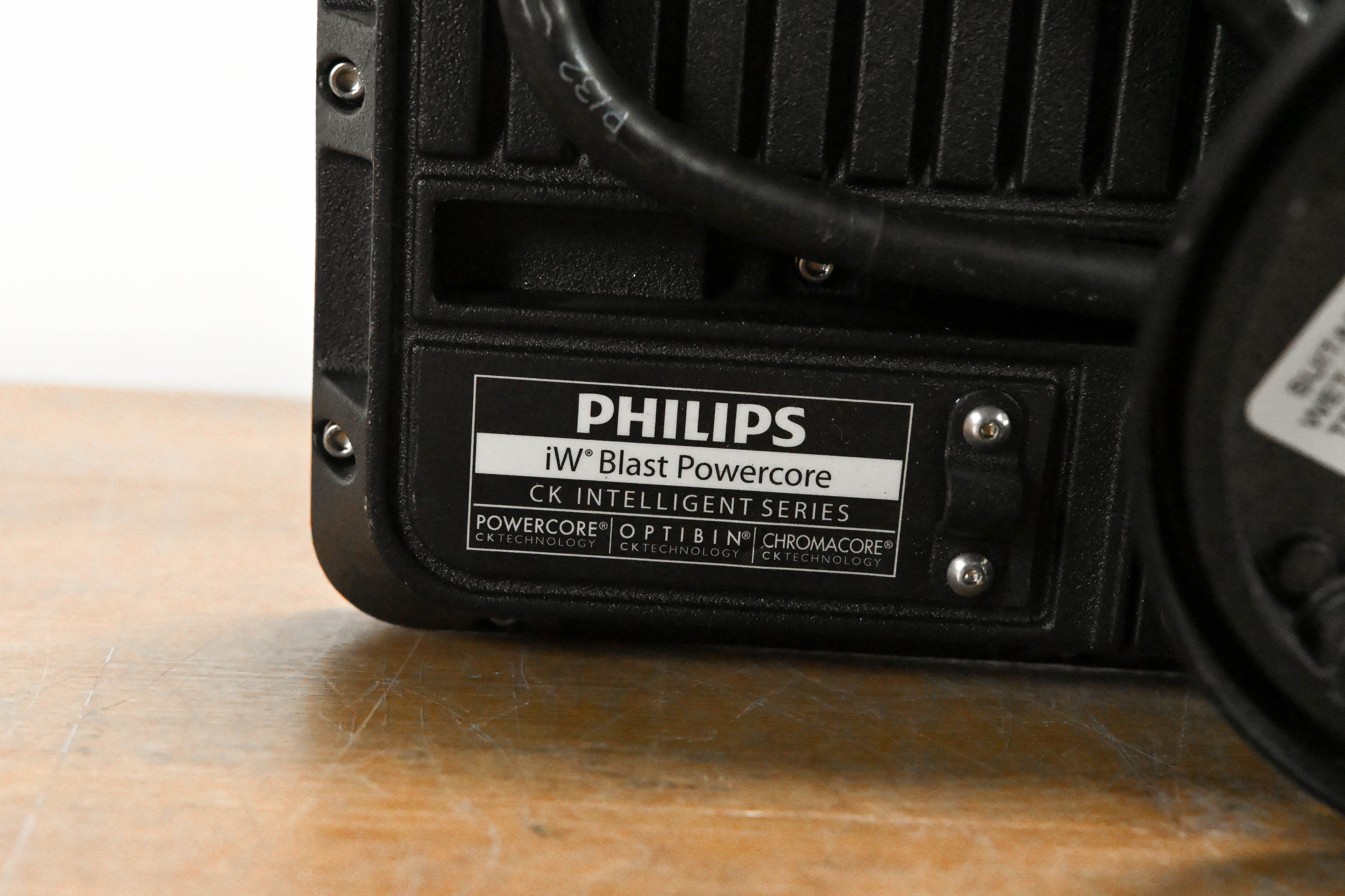 Philips iW Blast Powercore 21° Frosted Lens LED Fixture - Black