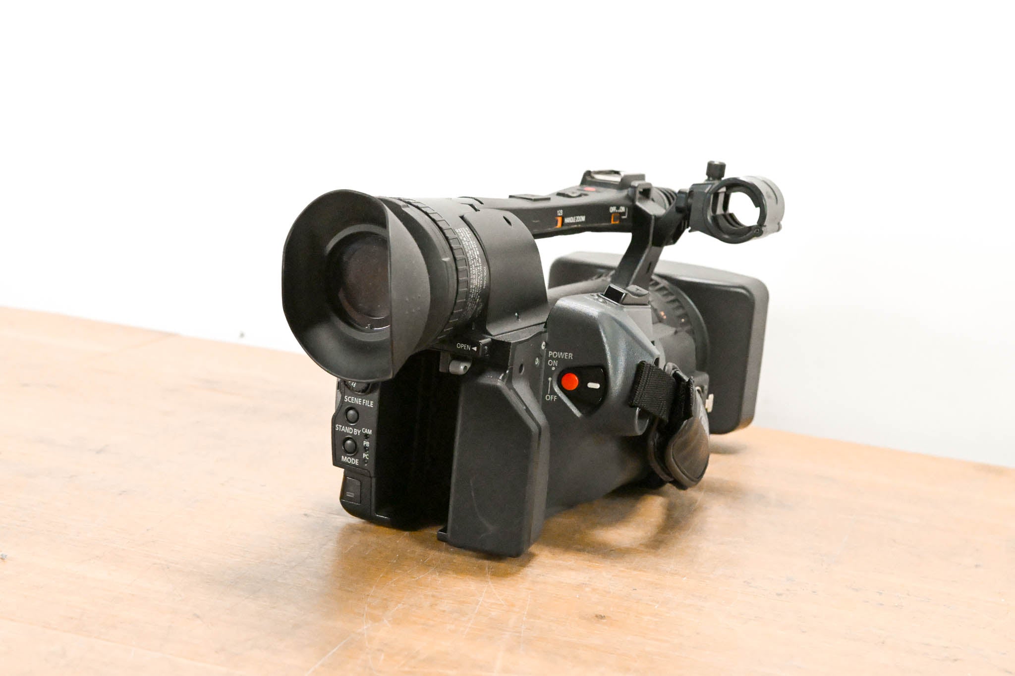 Panasonic AG-HMC150P AVCCAM Camcorder