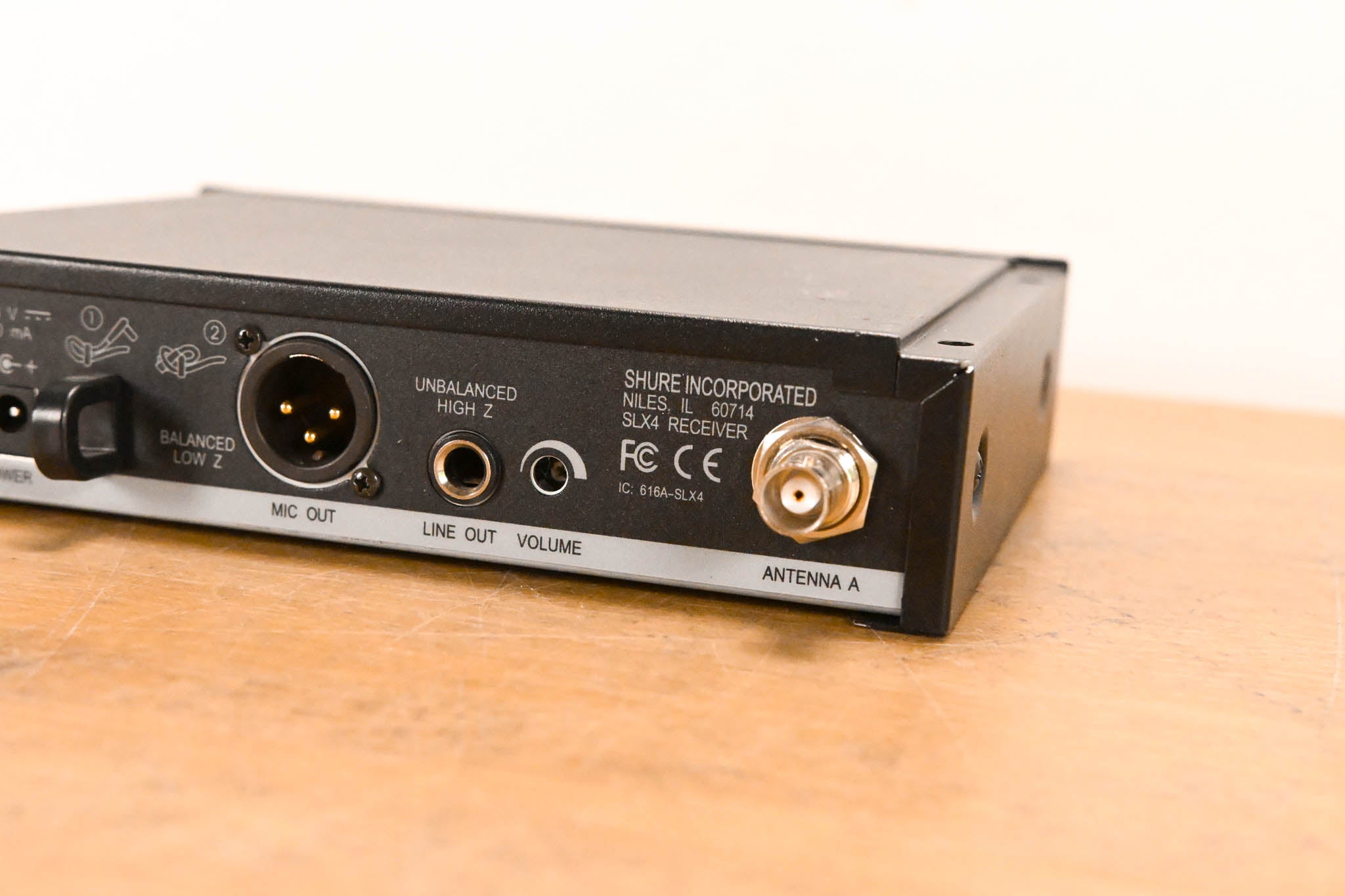 Shure SLX14-H5 Wireless Bodypack System - 518-542 MHz (NO POWER SUPPLY)