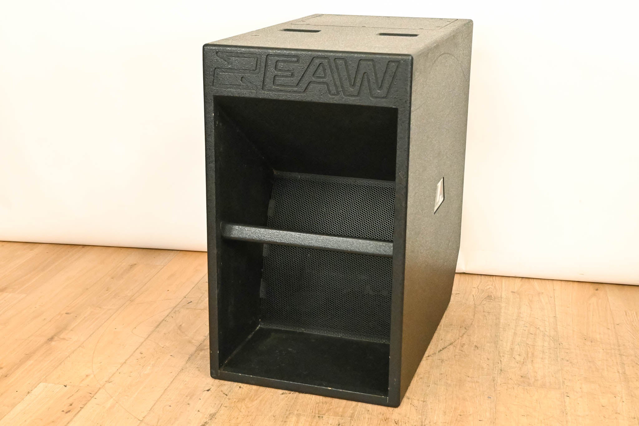 EAW LA400 12" Bass Horn Subwoofer