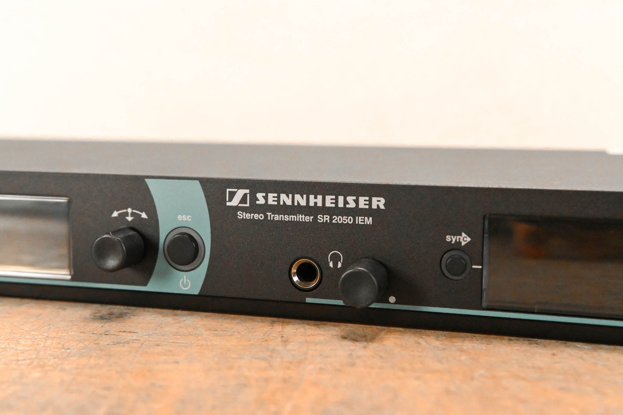 Sennheiser SR 2050XP IEM Dual Wireless Transmitter - Gw1: 558-626 MHz