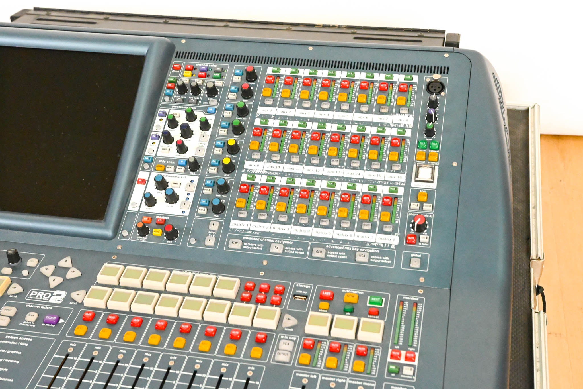 Midas PRO2C Live Digital Audio Mixing Console with Road Case