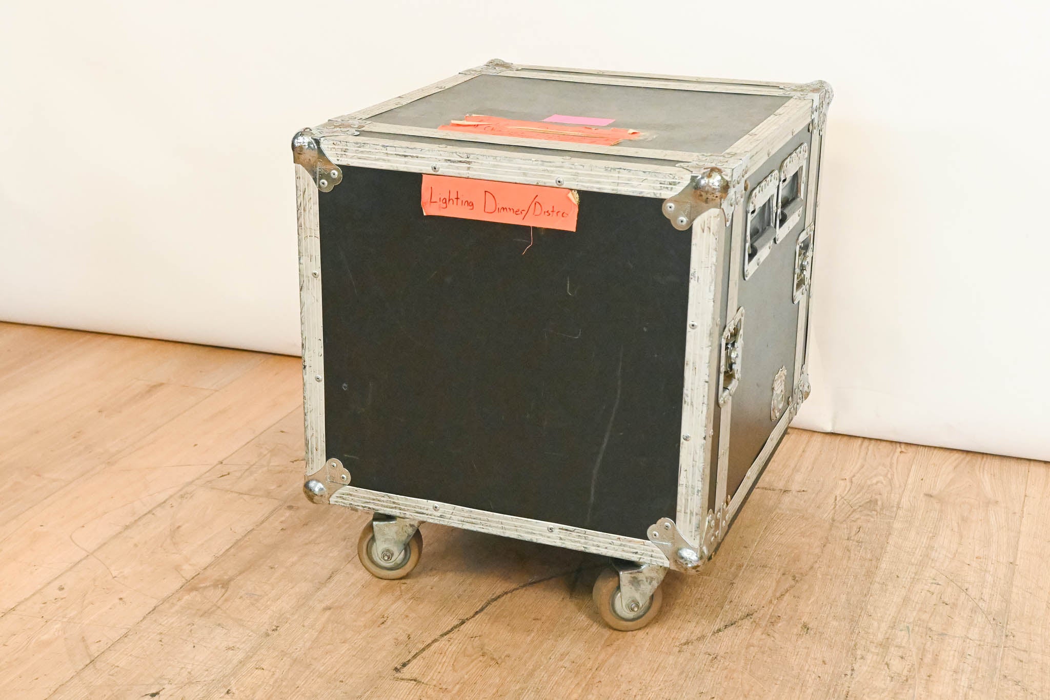 Lightronics 24-Channel Dimmer Rack with Road Case