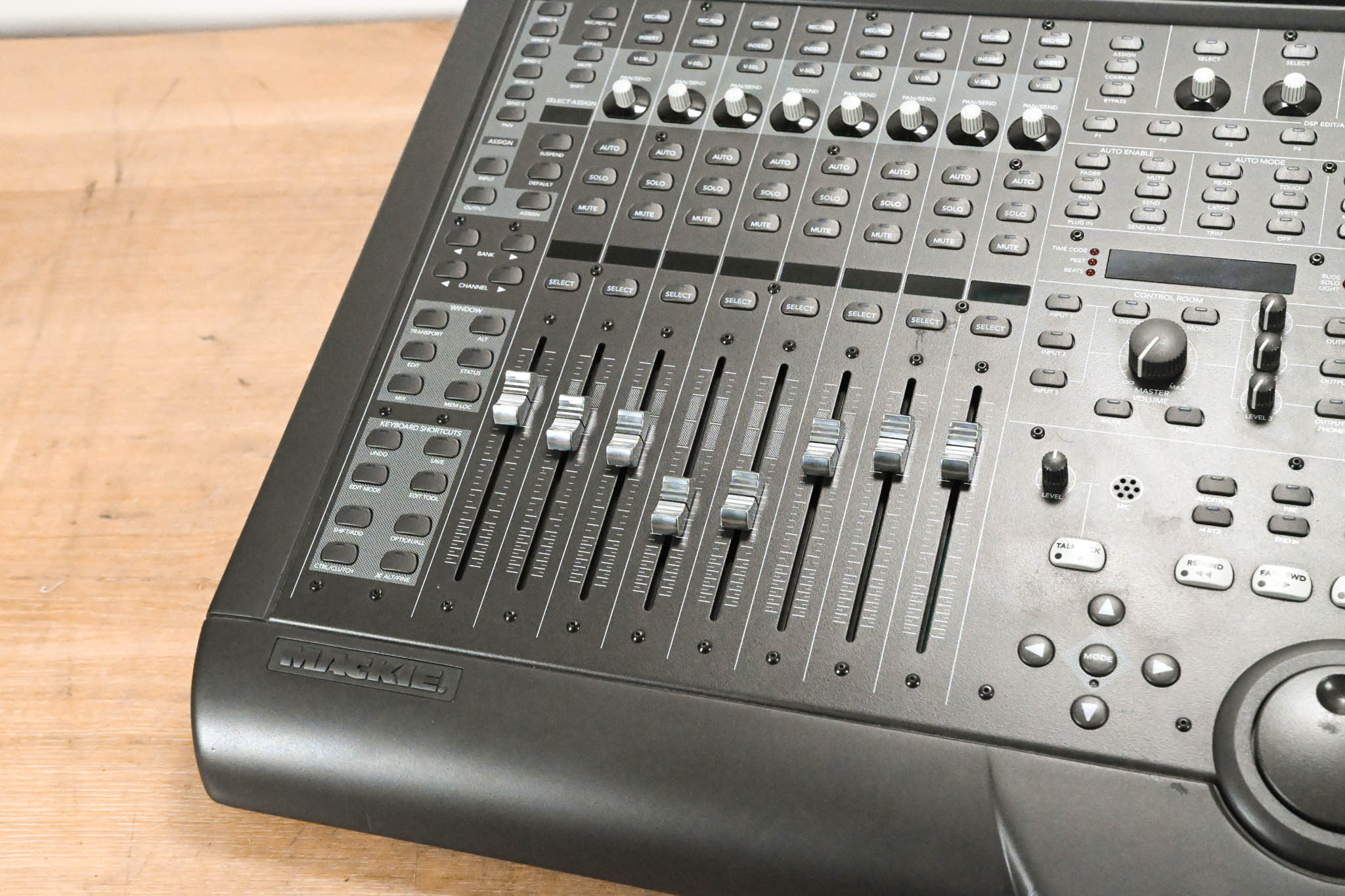 Mackie HUI Human User Interface 8-Channel Control Surface