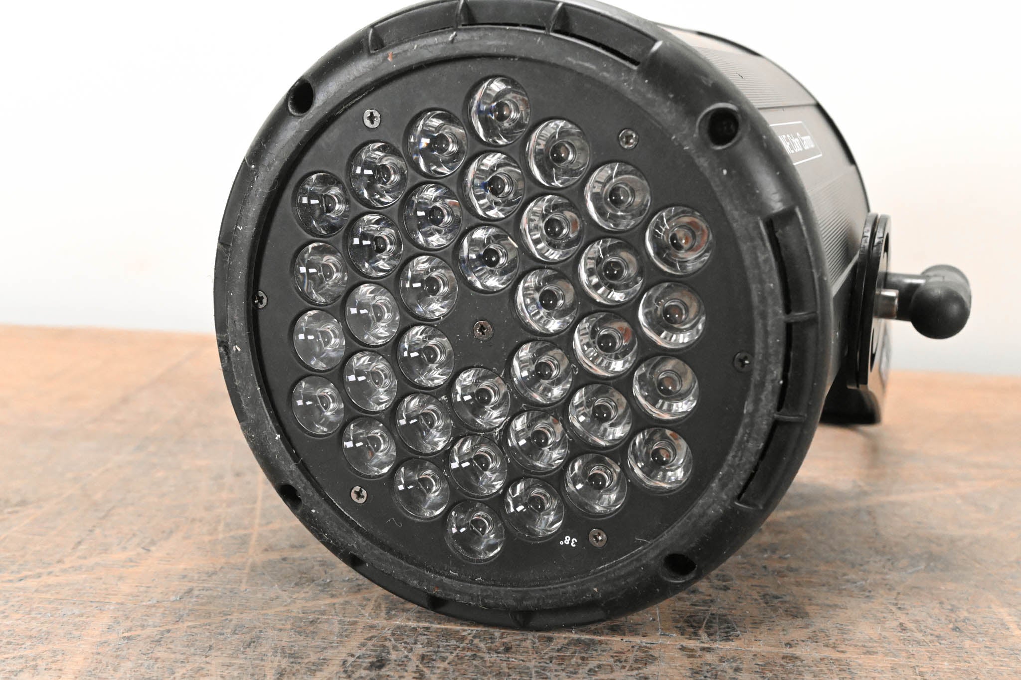 MEGA-LITE 4025 N-E Color Cannon LED Light