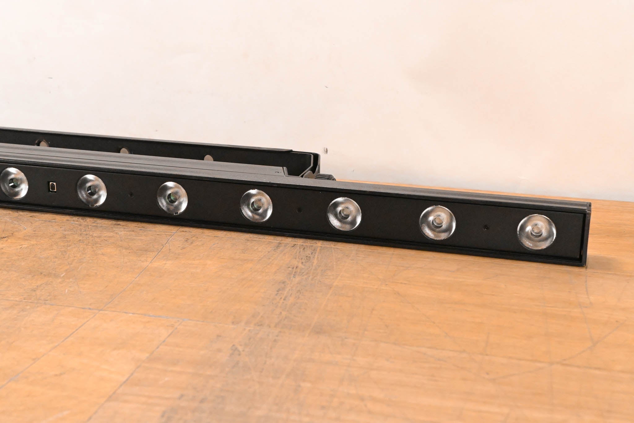 Chauvet COLORband T3USB Linear RGB Wash Light