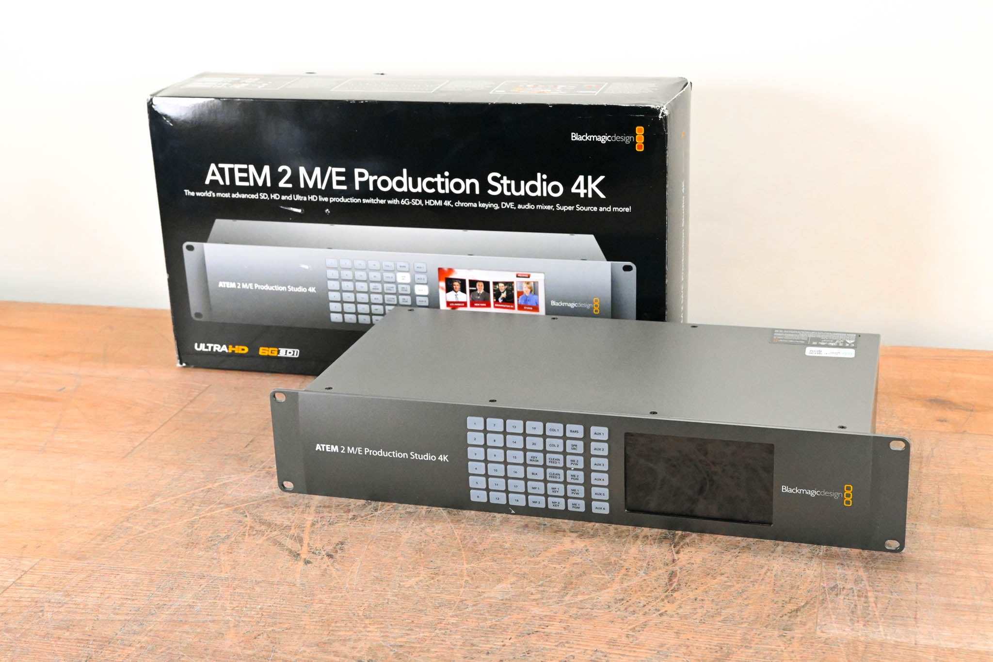 Blackmagic Design ATEM 2 M/E Production Studio 4K