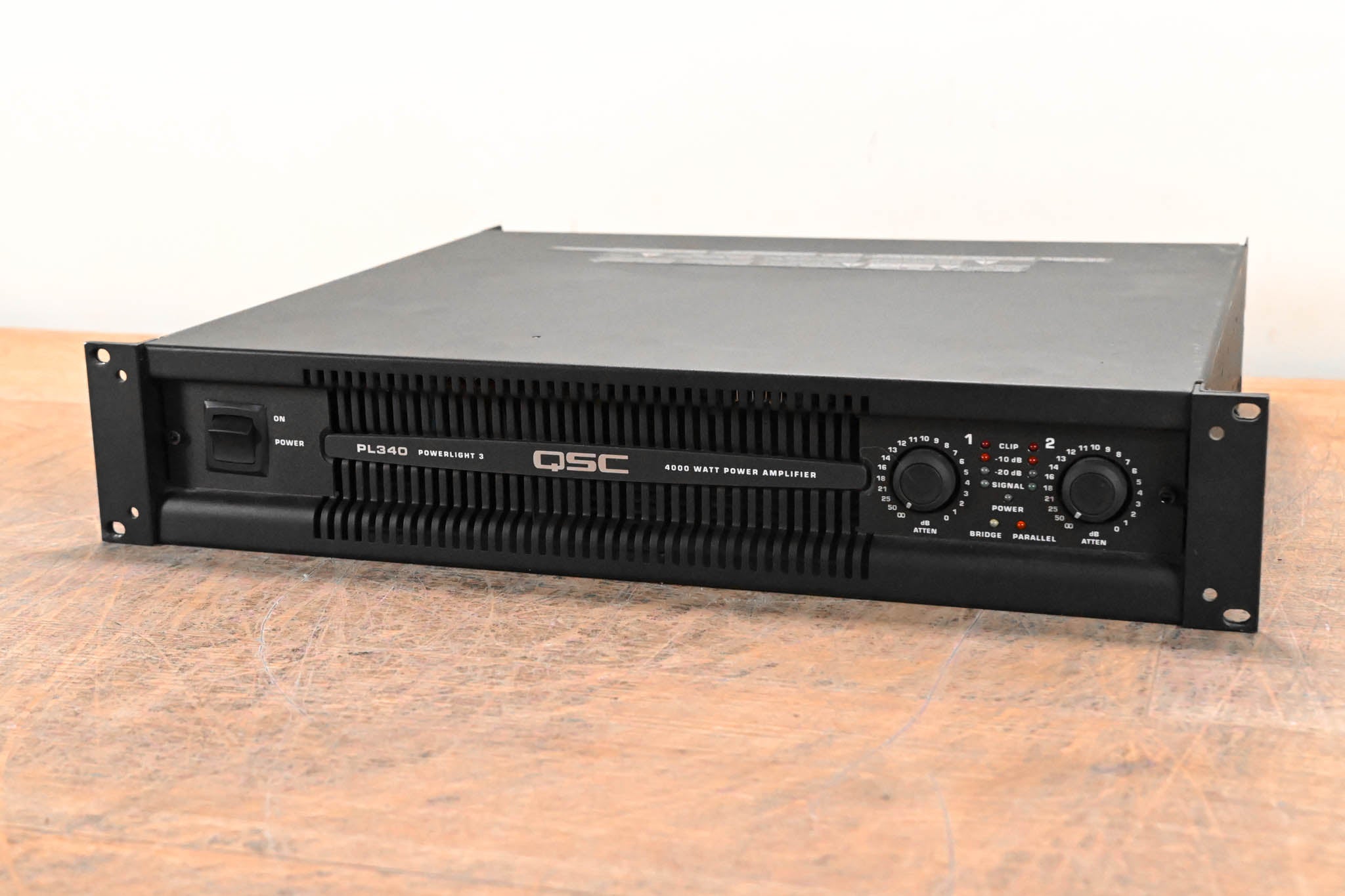 QSC PL340 Powerlight 3 Series 2-Channel Power Amplifier