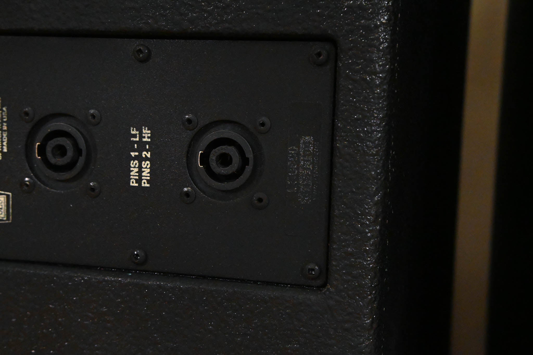 SLS LS8800 Full-Range Line Array Module (PAIR)