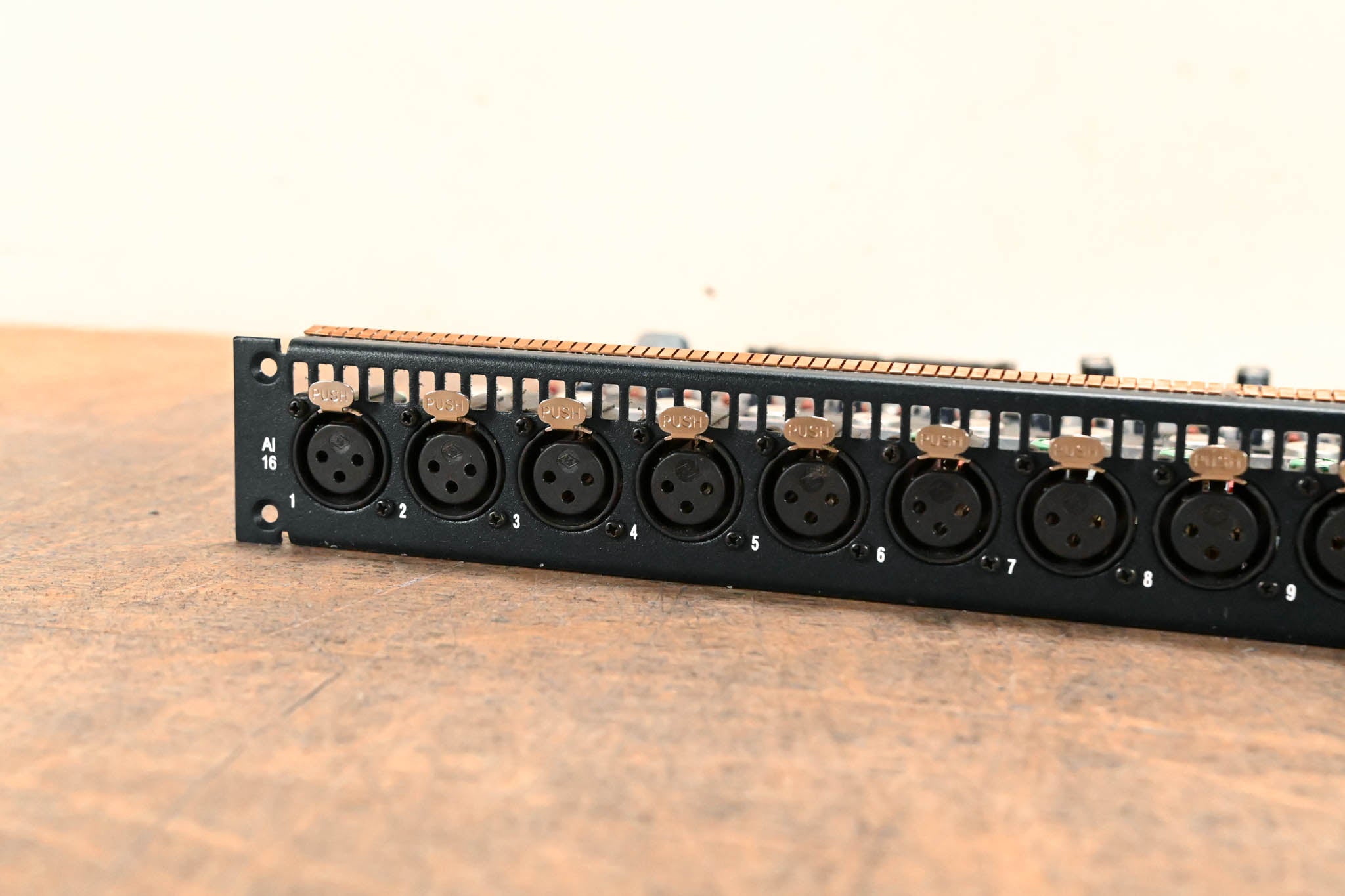 AVID AI16 Analog Input Card for VENUE Mix Rack Systems