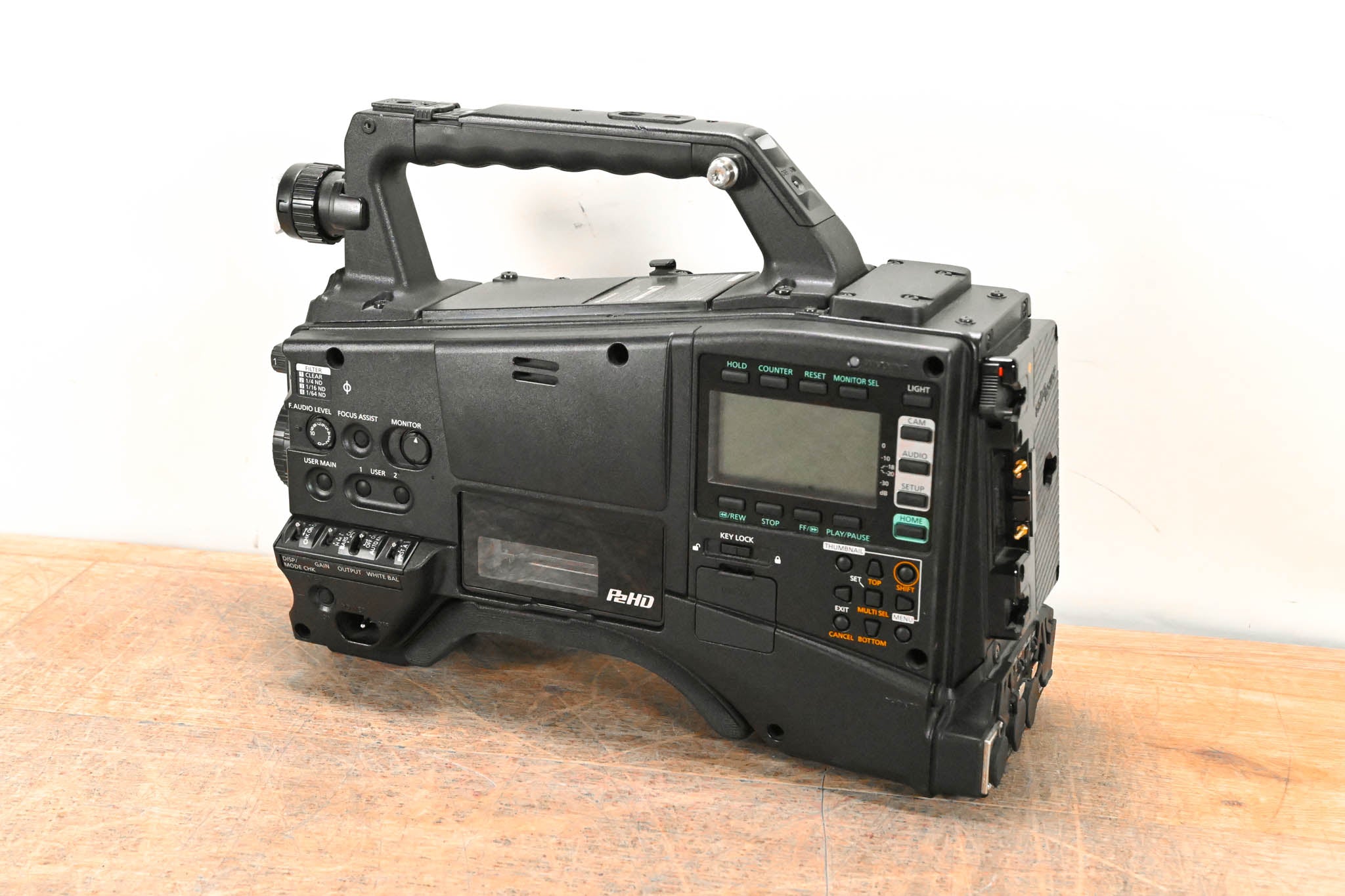 Panasonic AG-HPX610P P2 HD Shoulder-Mount Camcorder