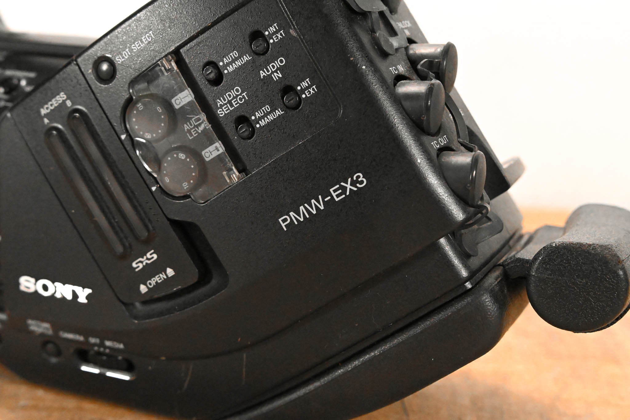 Sony PMW-EX3 XDCAM EX HD Compact Camcorder CG01RQE