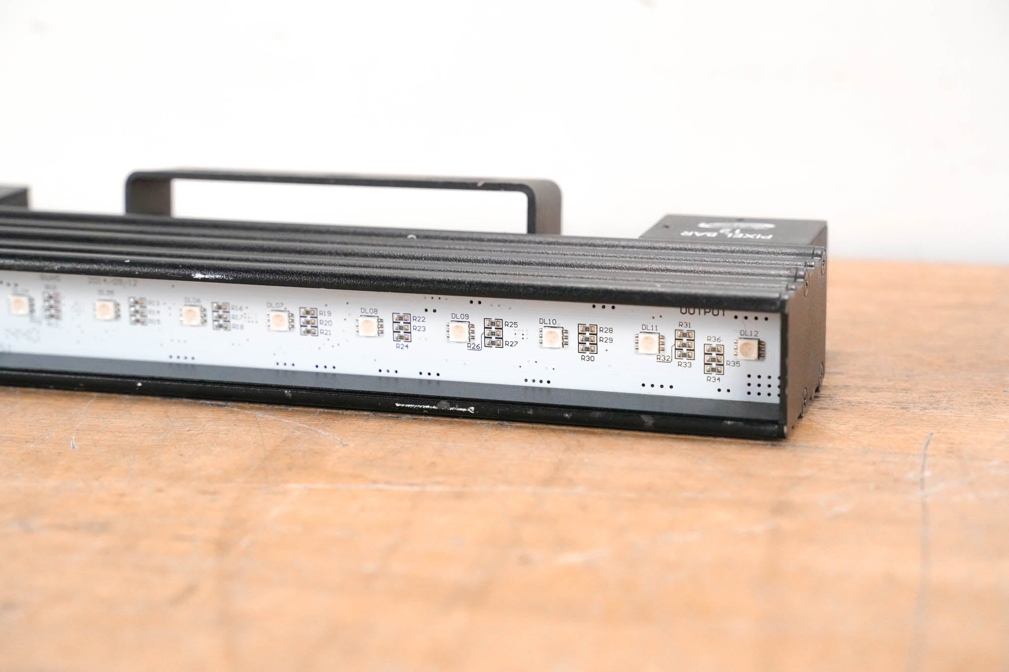 Elation Pixel Bar 12 LED Fixture (12 LEDs)