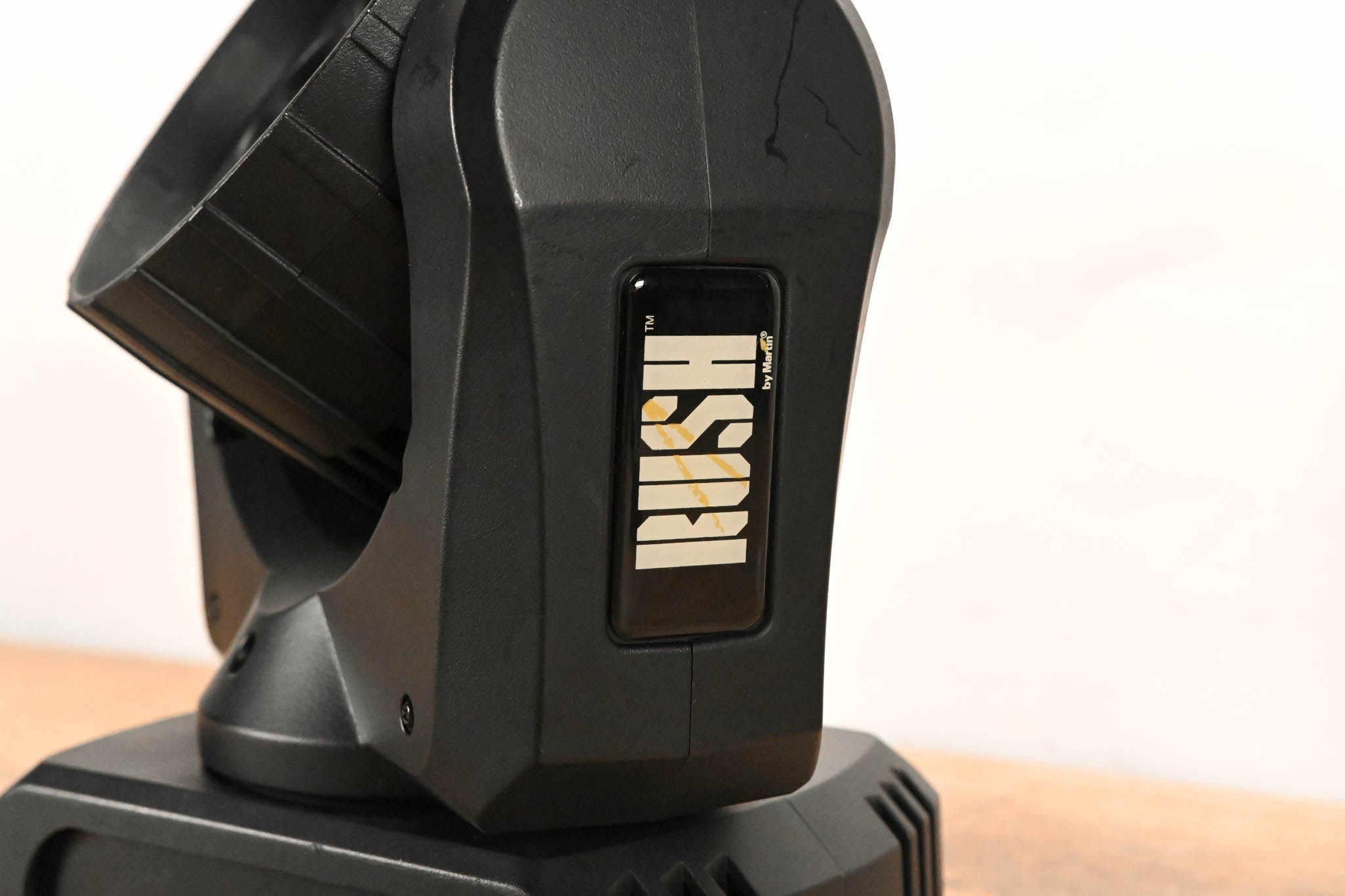 Martin Lighting RUSH MH 2 Wash LED Wash Moving Head Fixture