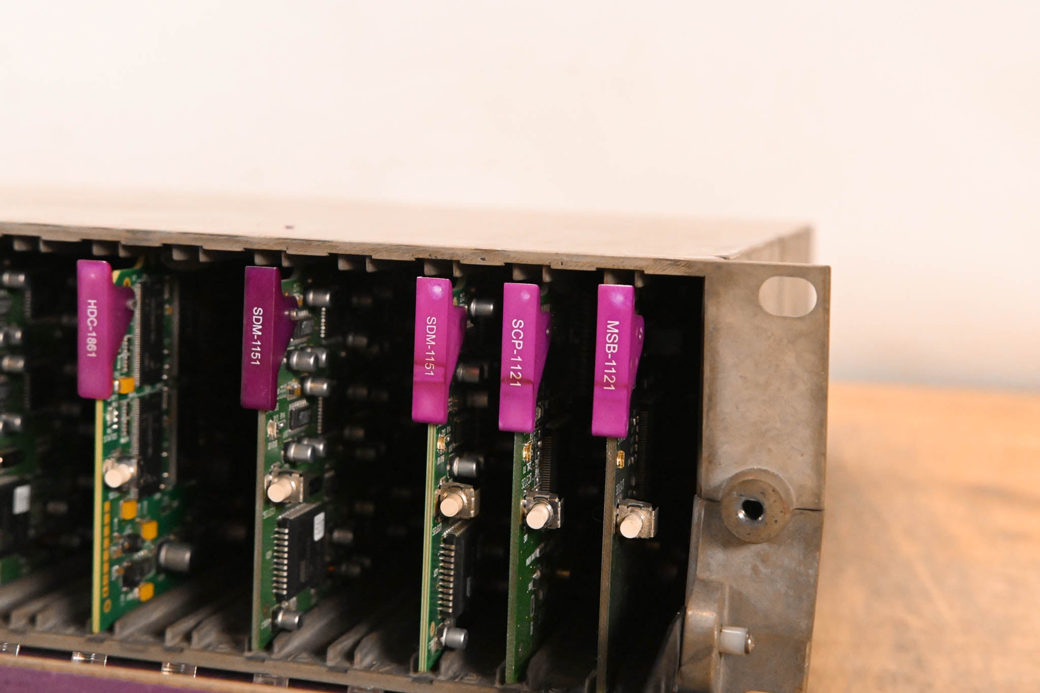 Miranda Densité Housing Frame w/ Cards